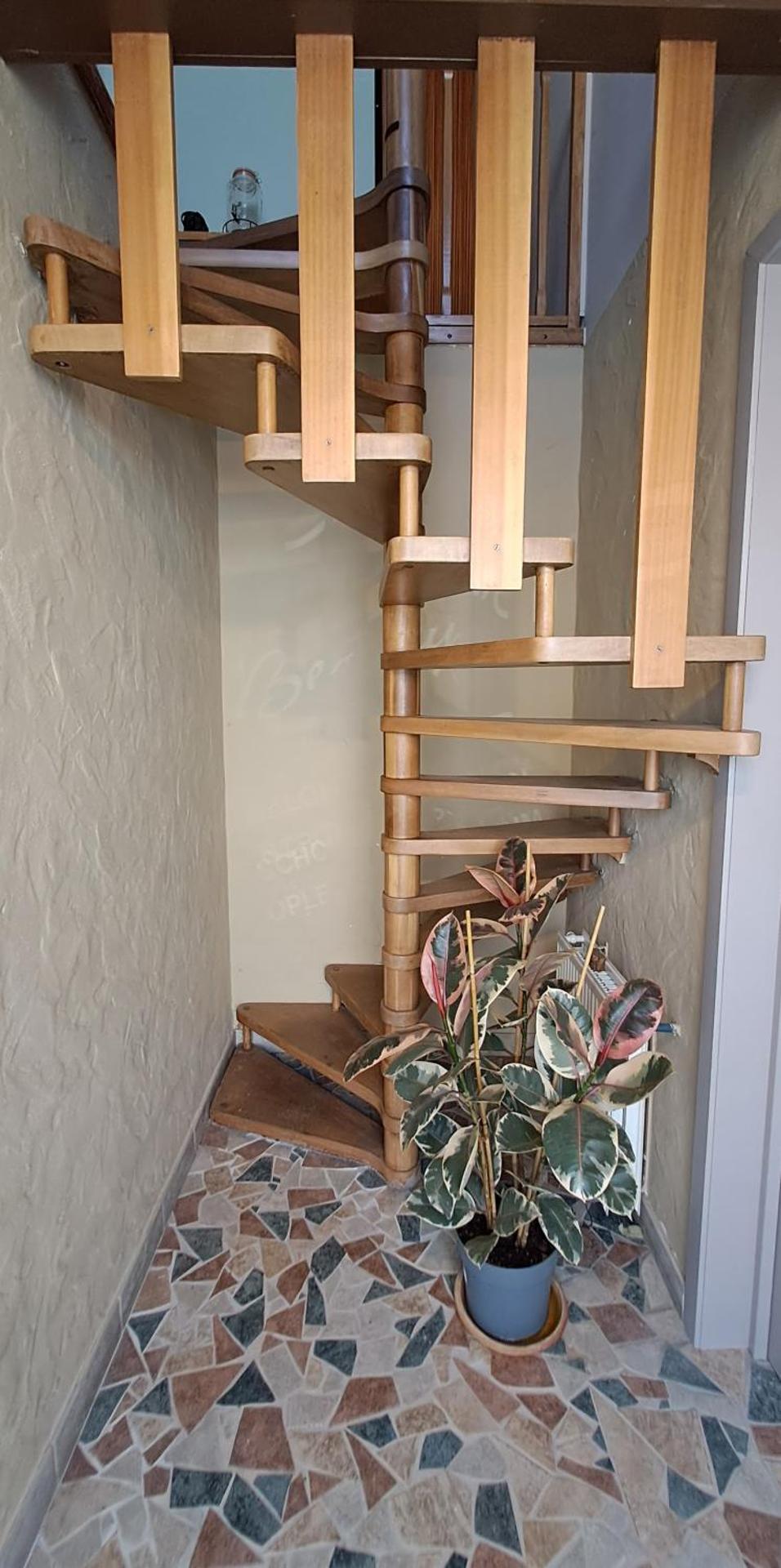 BeautyD RED ROOM centrum GULLEGEM KORTRIJK