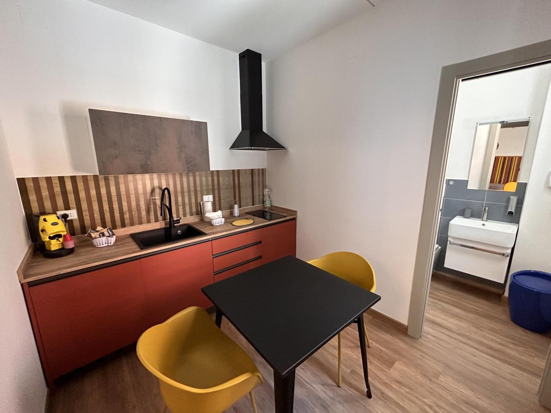 Kitchen or kitchenette