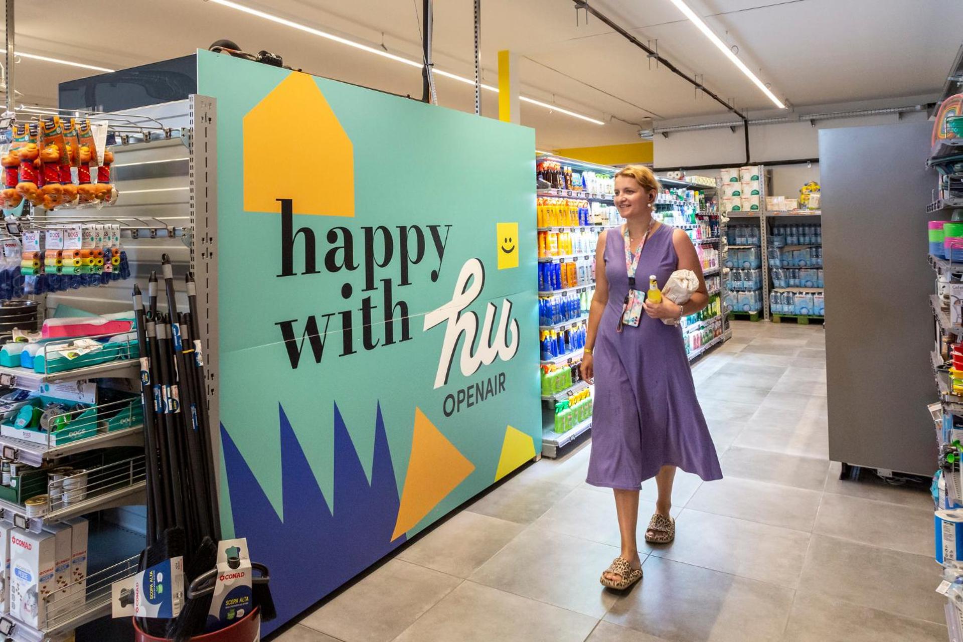 Supermarket/grocery shop