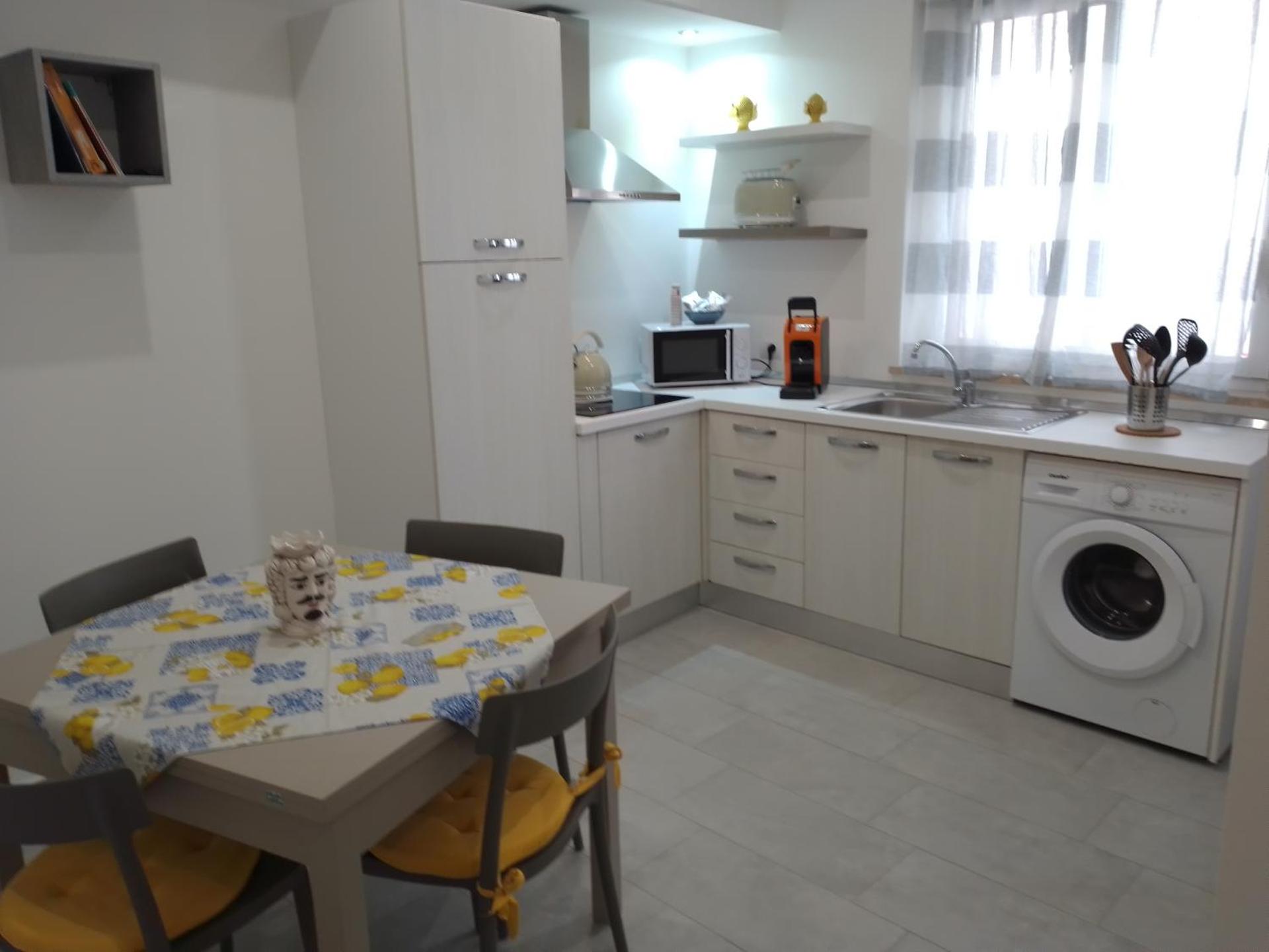 Holiday House Monalisa