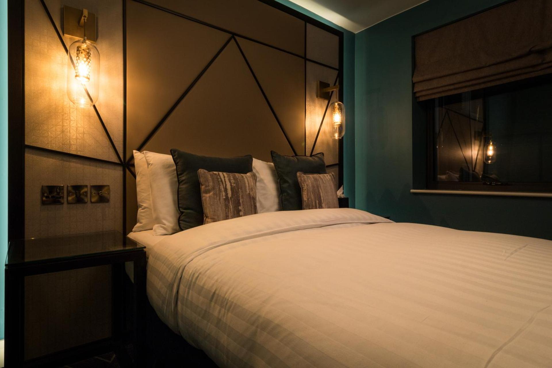 Calm Double Disability Access