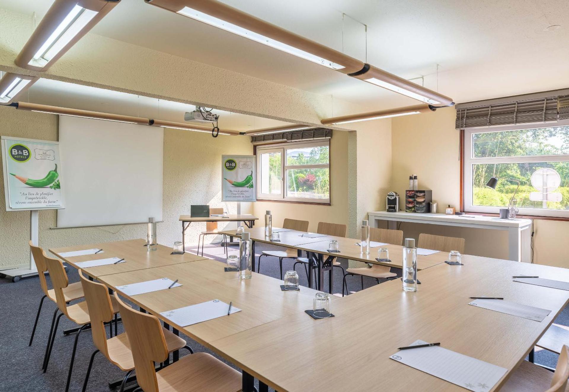 Meeting/conference room