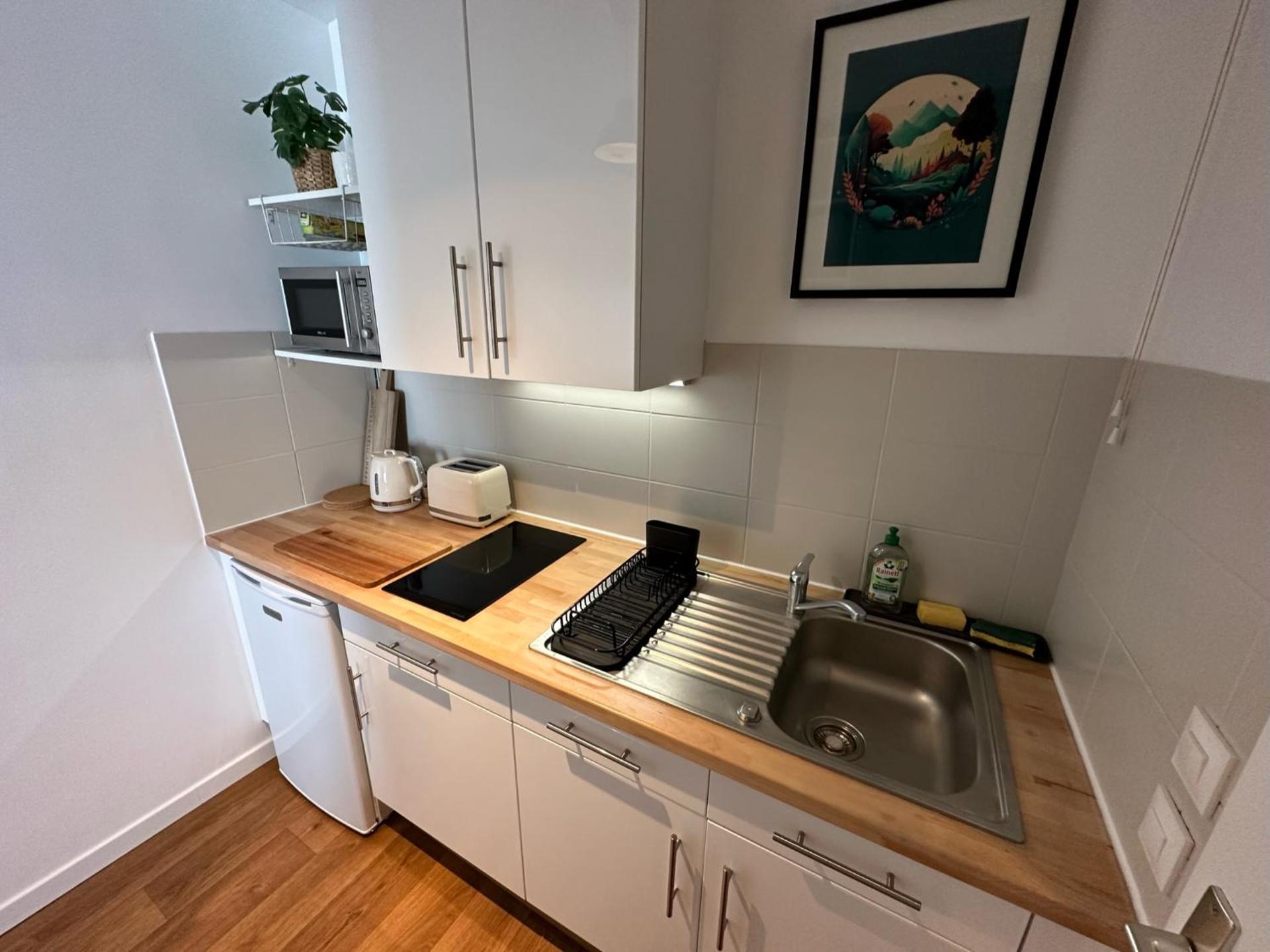 Le studio d'Alery - au coeur de la ville - 16Bis