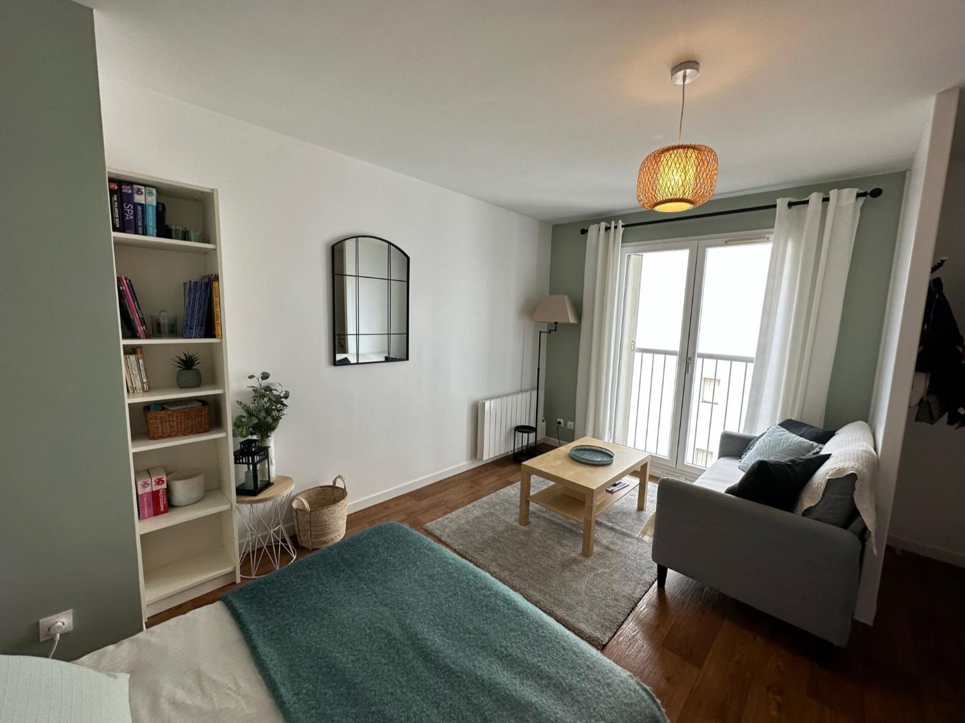 Le studio d'Alery - au coeur de la ville - 16Bis