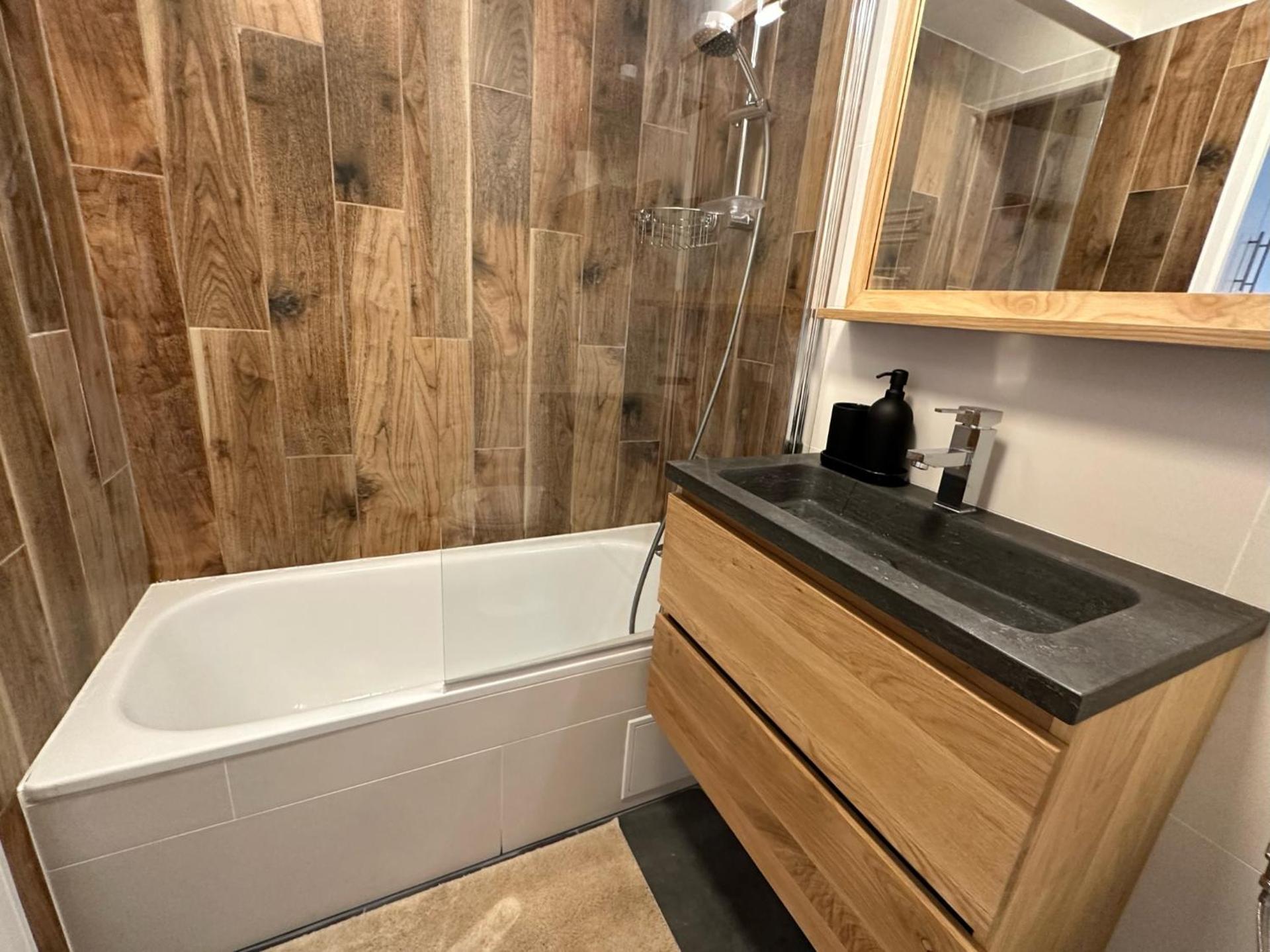 Le studio d'Alery - au coeur de la ville - 16Bis