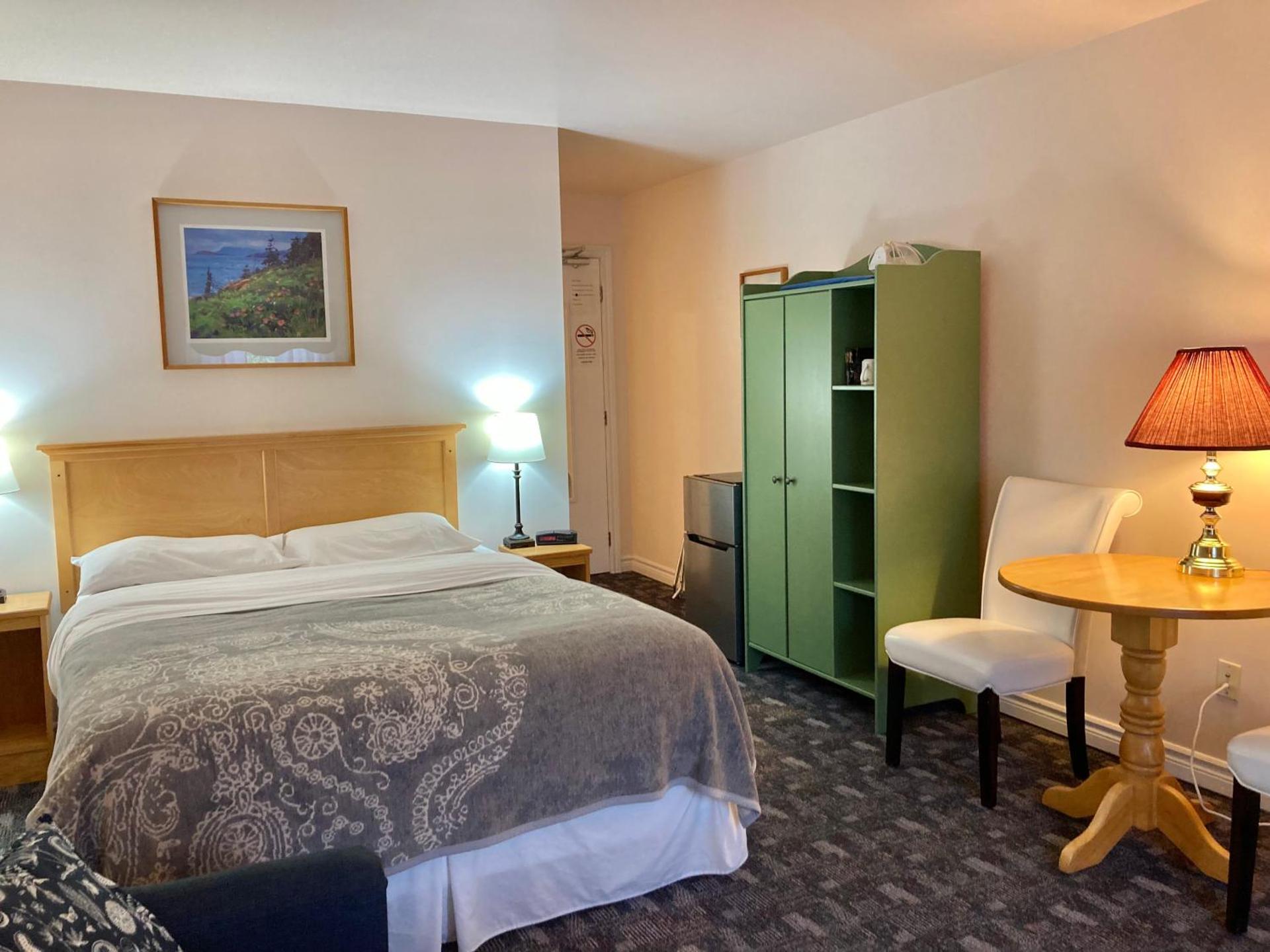 Castle Rock Country Inn