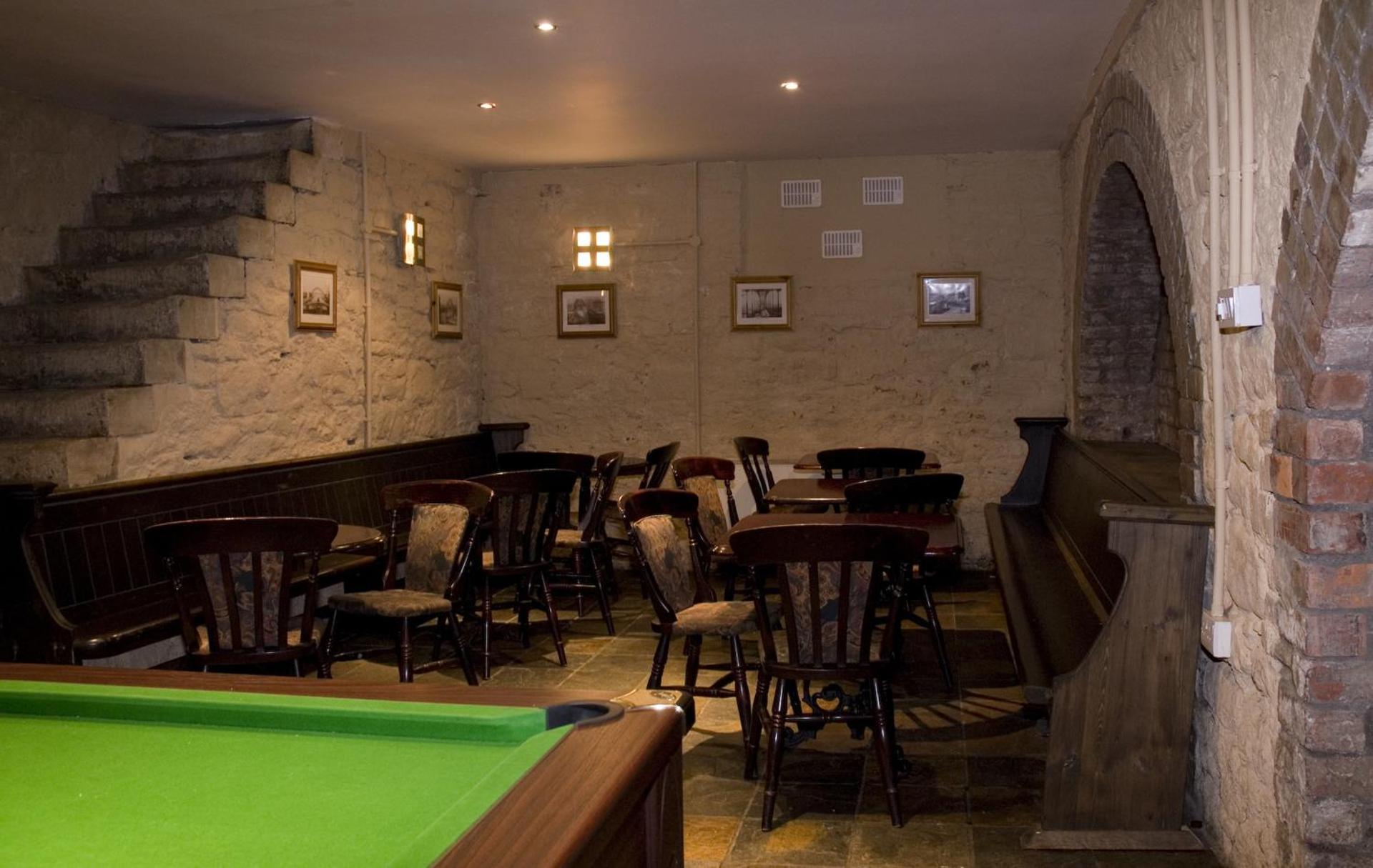 Communal lounge/ TV room