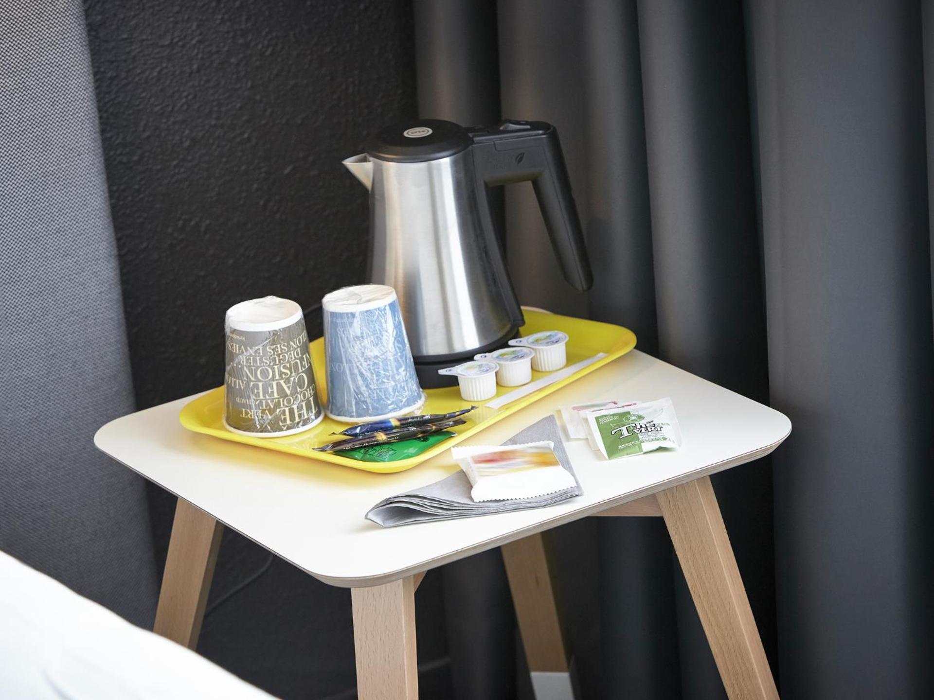 Coffee/tea facilities