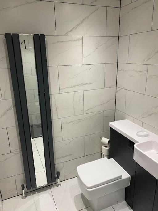 Perfectly situated luxury 2 bedroom apartment