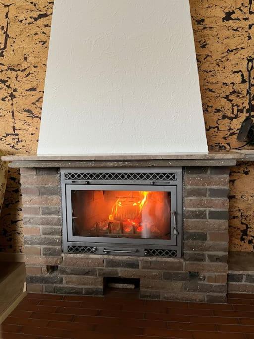 Modern und Rustikal mit Kamin Ferienwohnung Kohlert