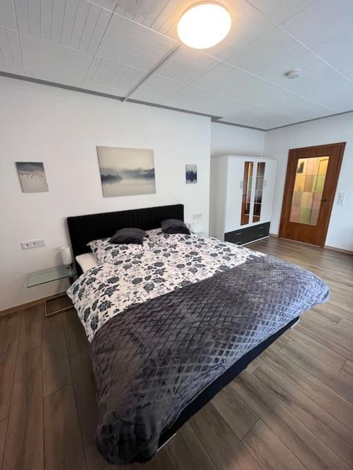 Modern und Rustikal mit Kamin Ferienwohnung Kohlert