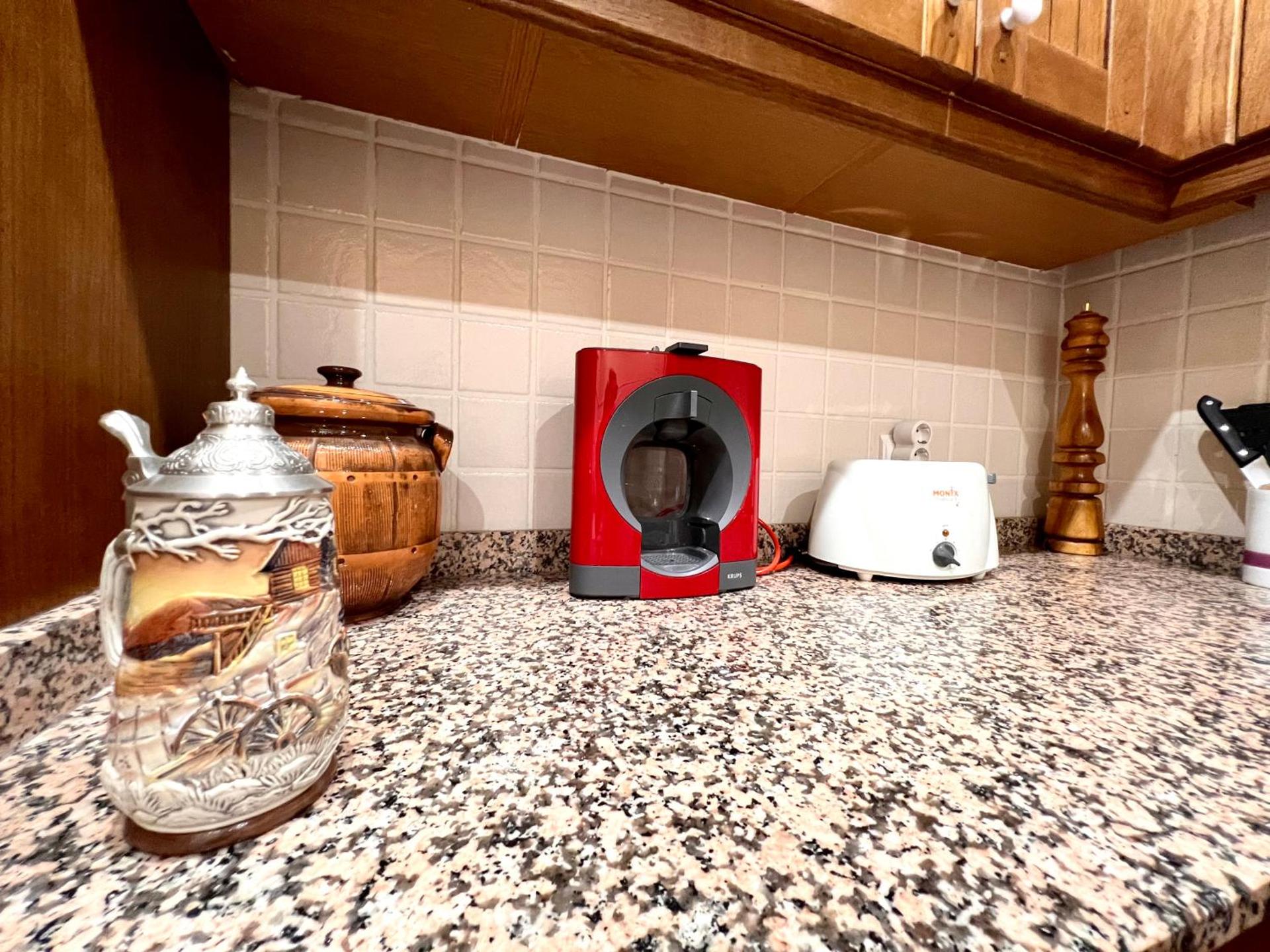 Coffee/tea facilities