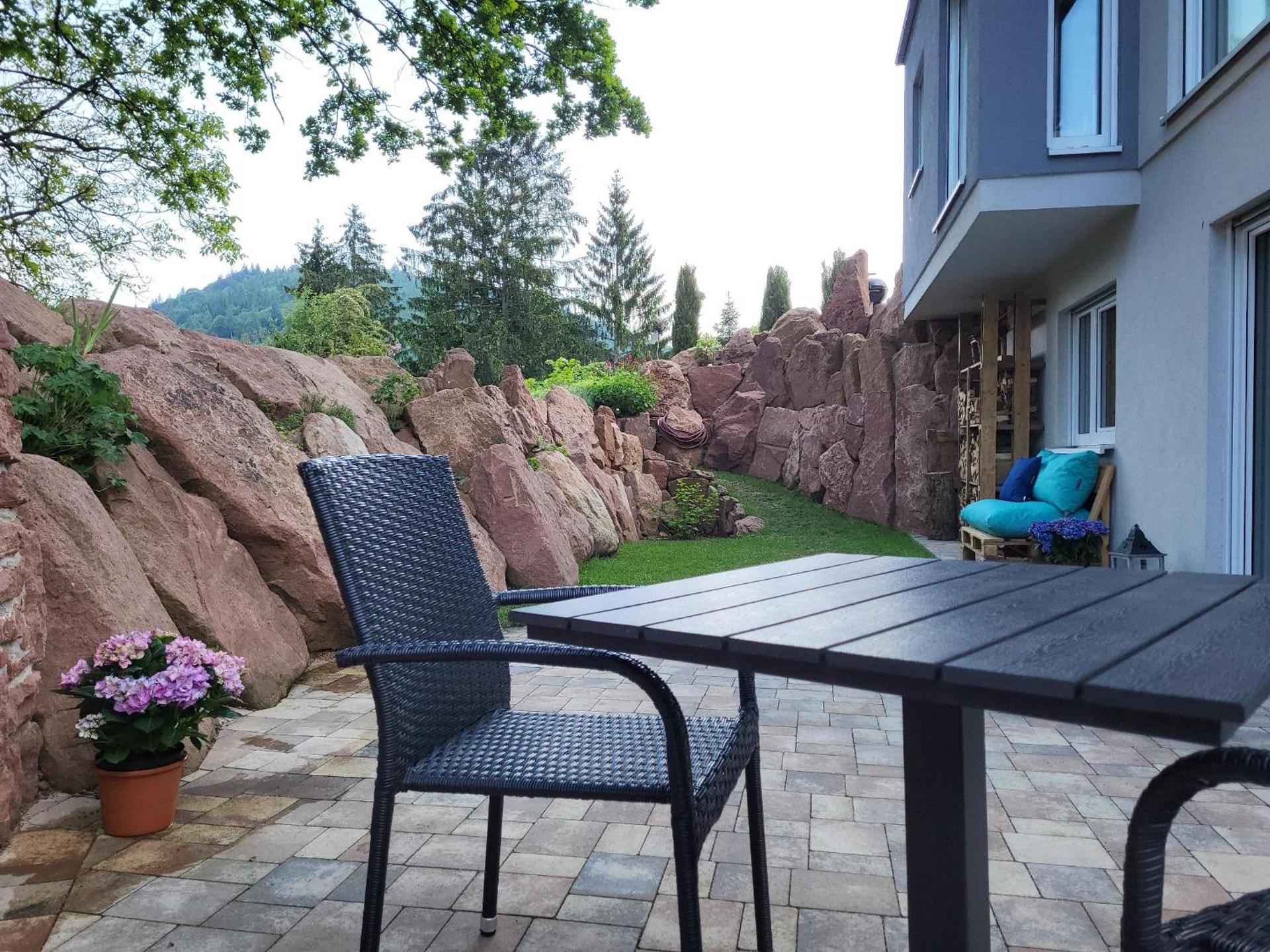 FeWo am Neckarsteig mit Anbindung an Heidelberg