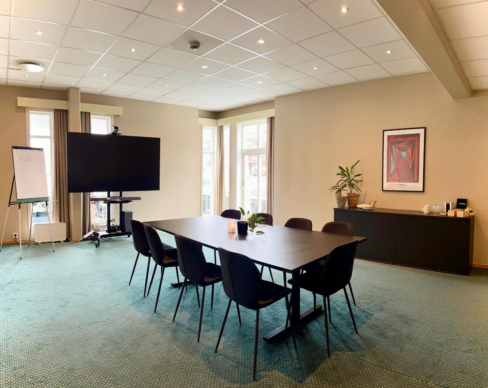 Meeting/conference room