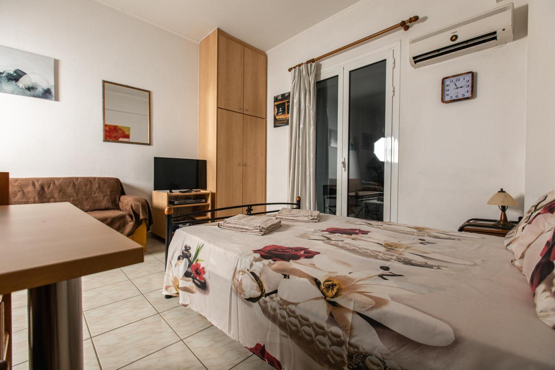 Central Cozy Apartment 4