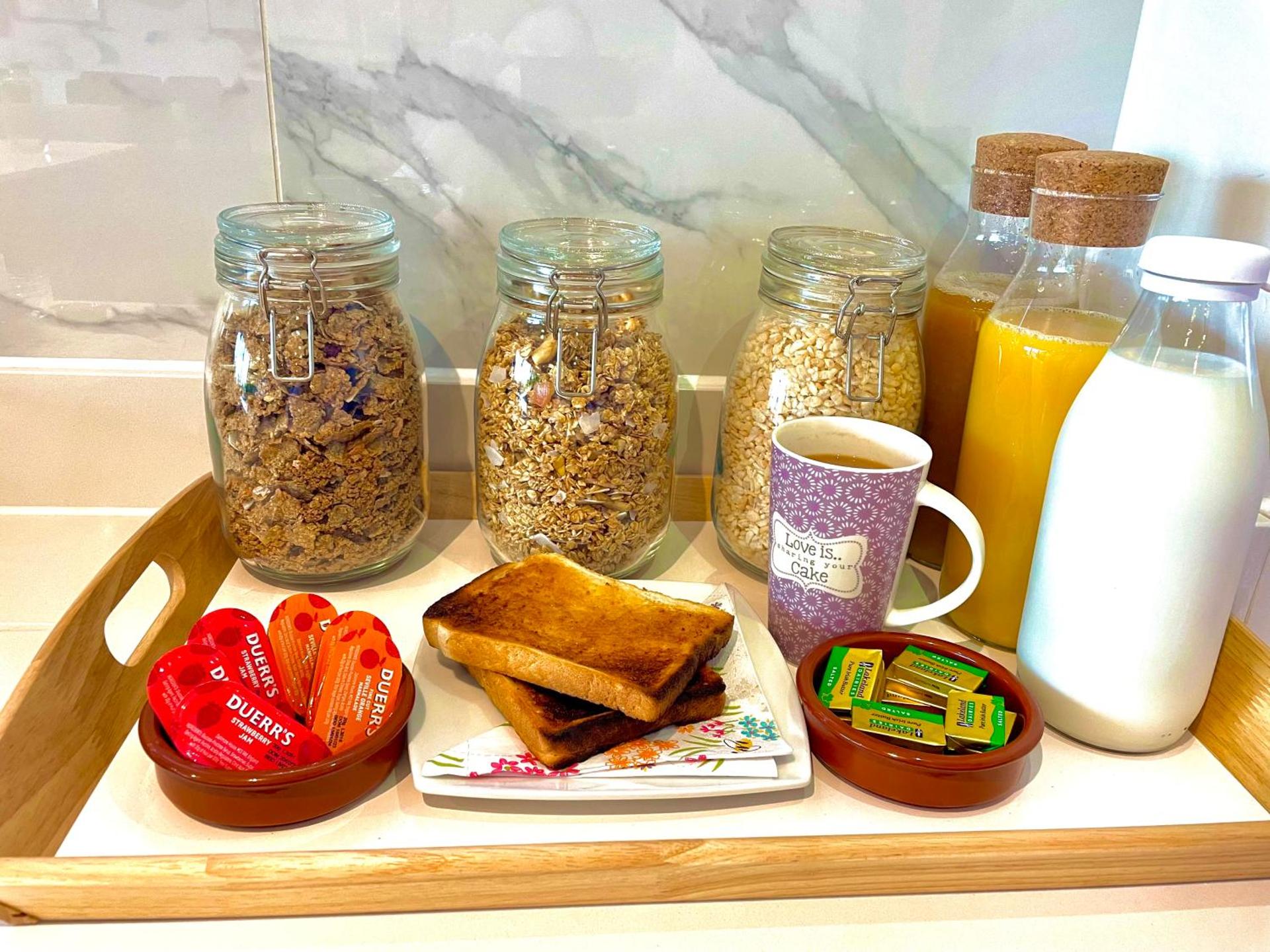 Coffee/tea facilities