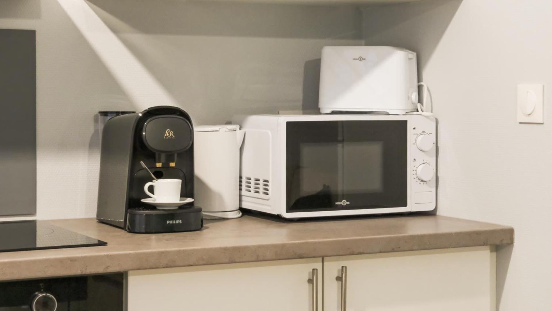 Coffee/tea facilities