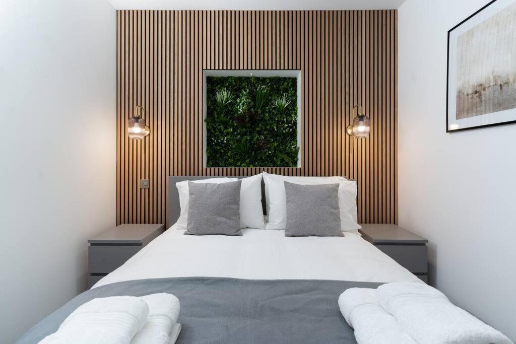 Stunning new 1 bed apartment in Marazion.