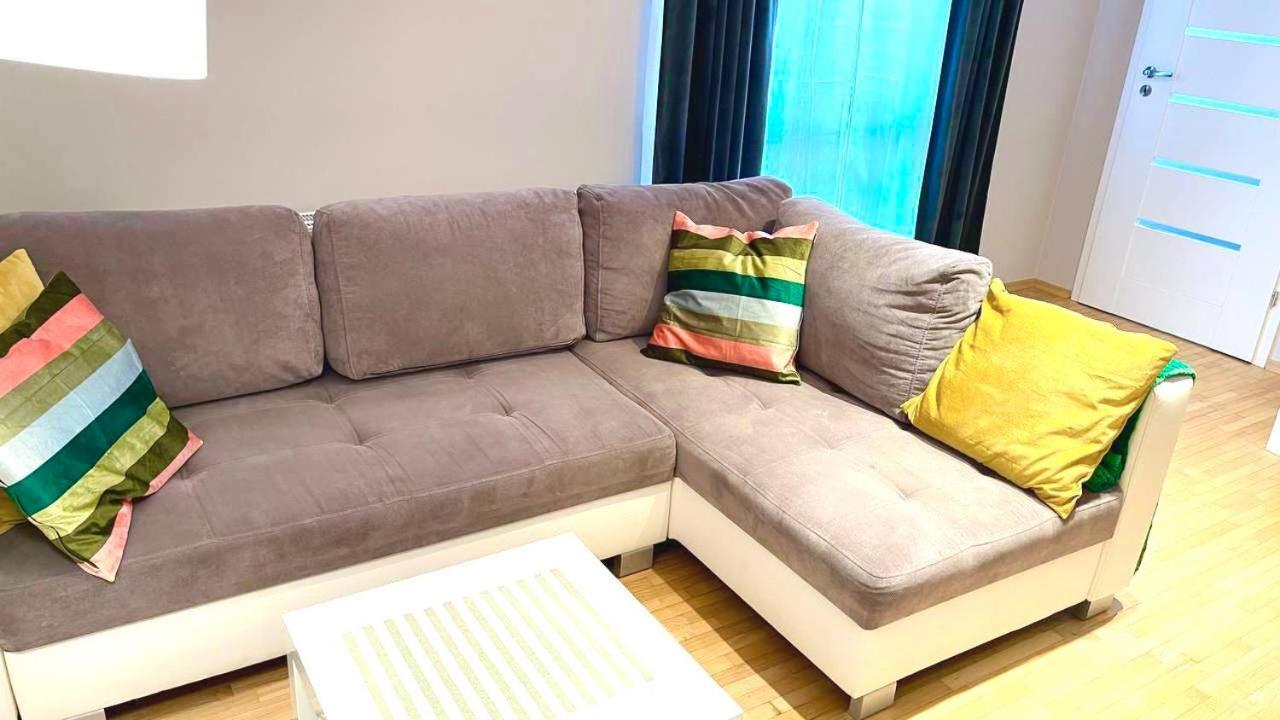 Sun apartment on Wola