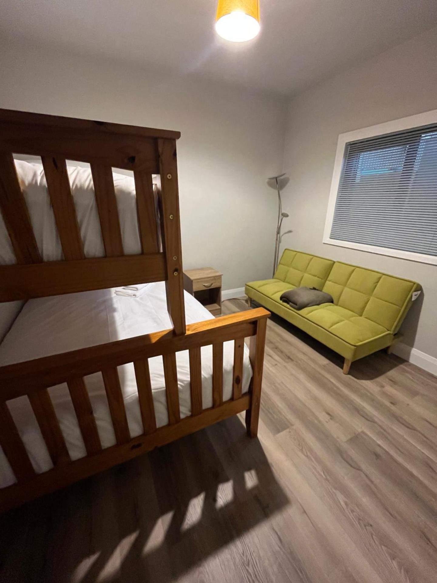 Knockreagh Farm Cottages Mountain or Cedar views