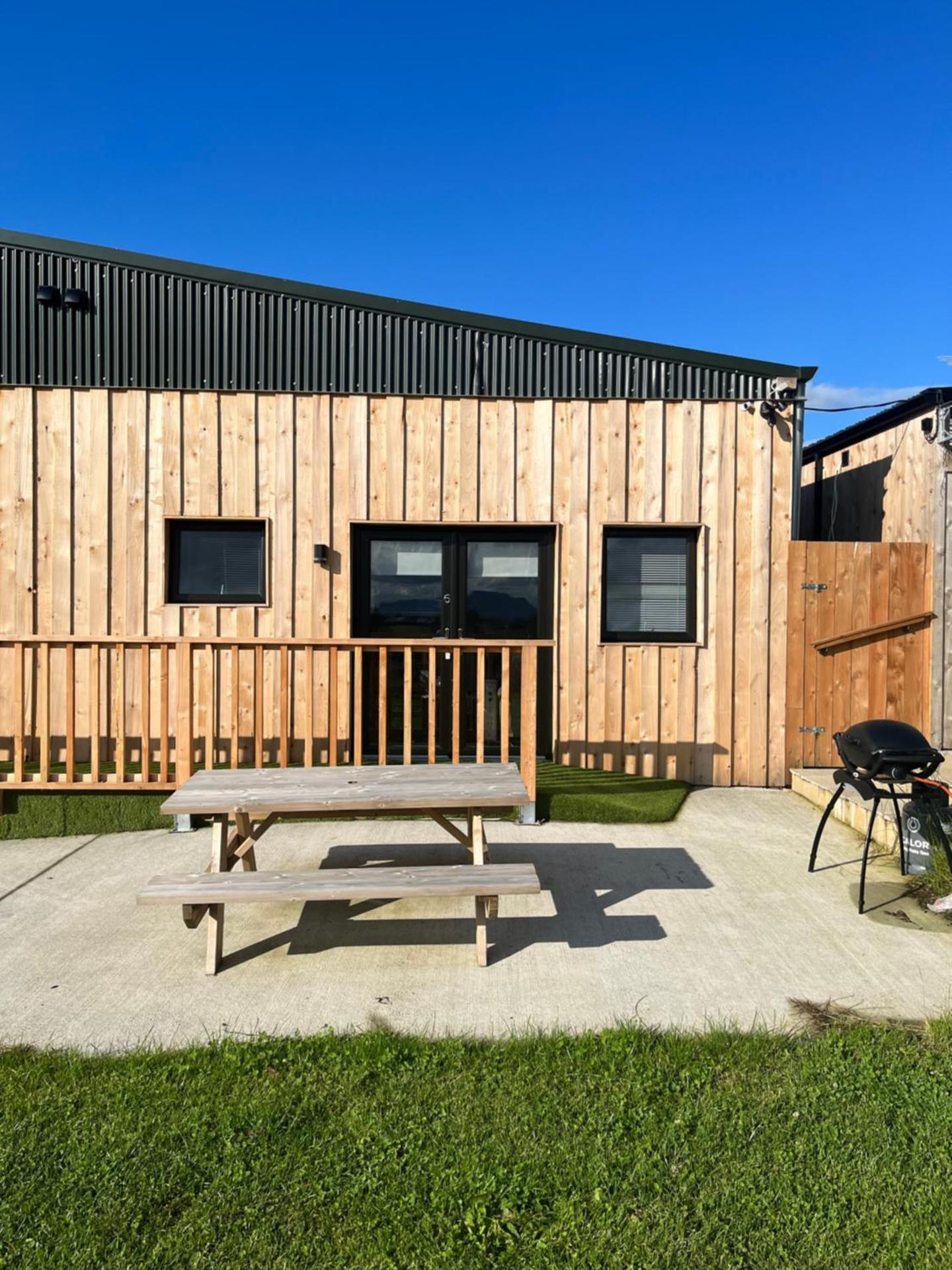 Knockreagh Farm Cottages Mountain or Cedar views