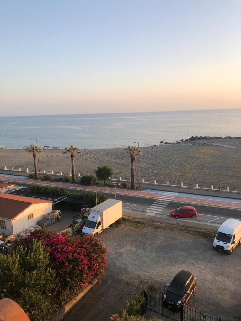 La terrazza di Brancaccio’s house summer