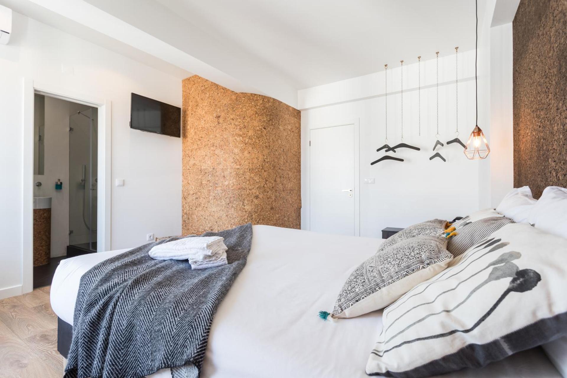 Lisbon Airport Suites