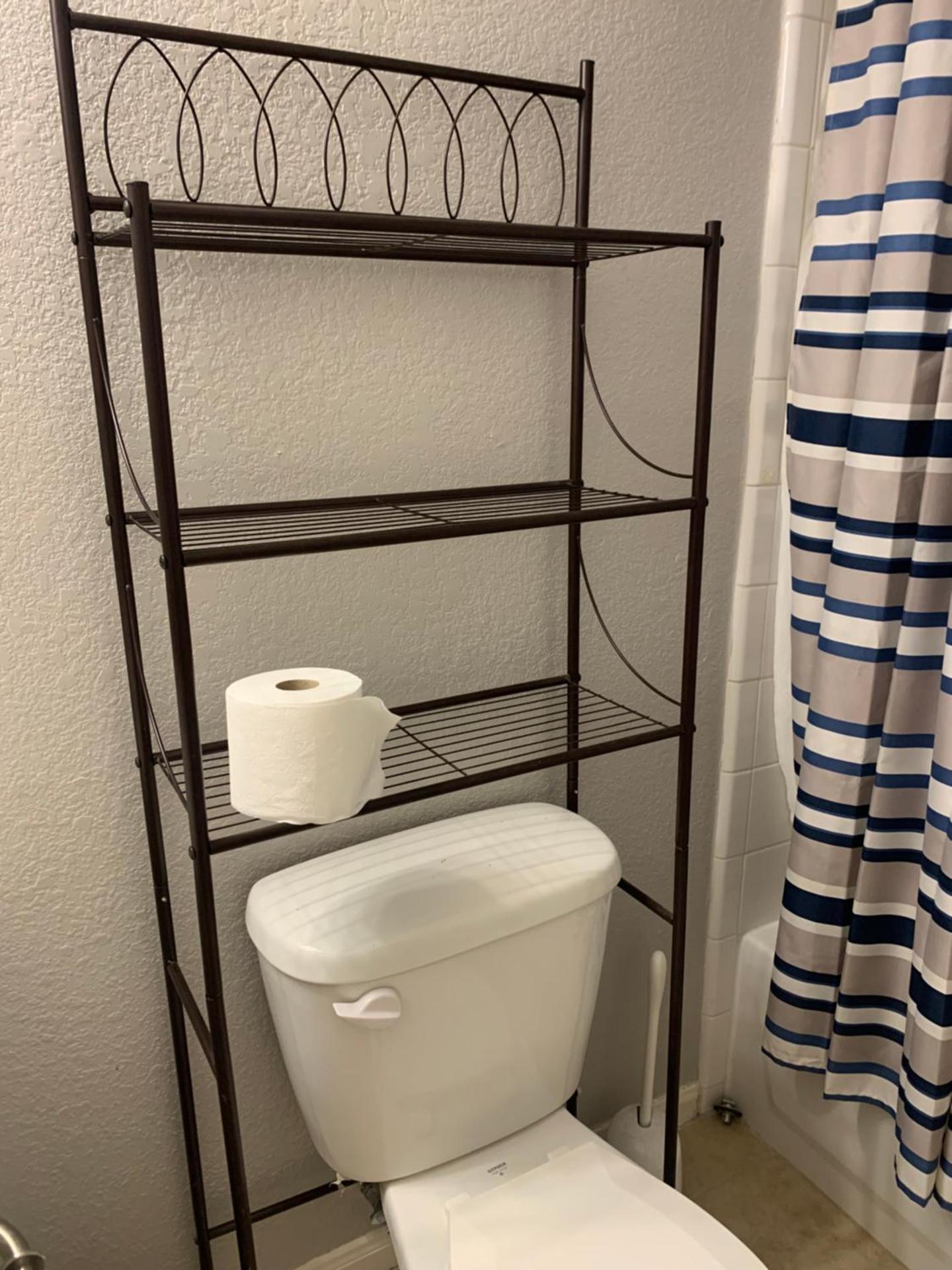 Private Cozy Lock Room 1