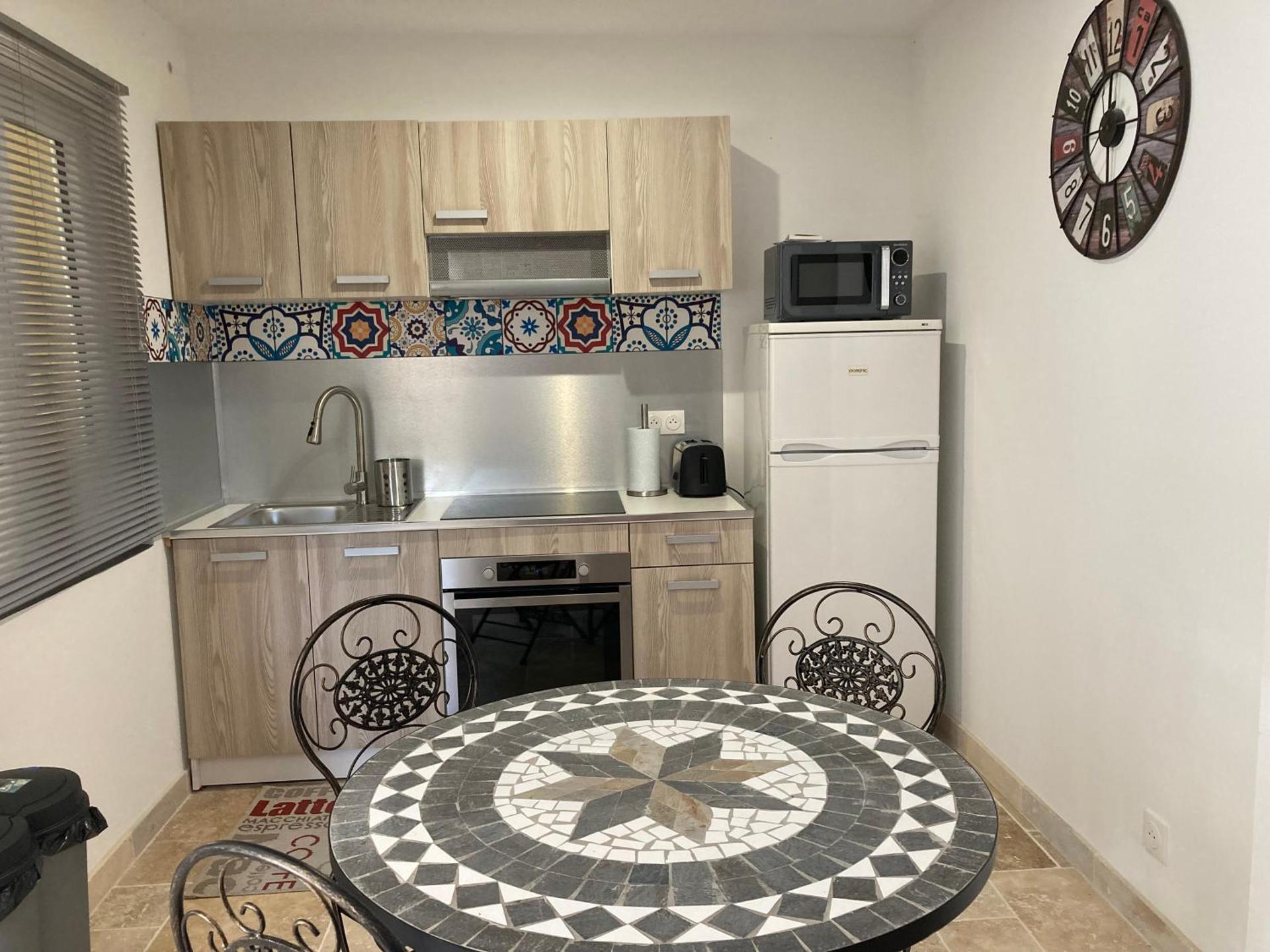 Le Studio d Aurélie avec SPA été en pleine campagne et proche de toute commodité