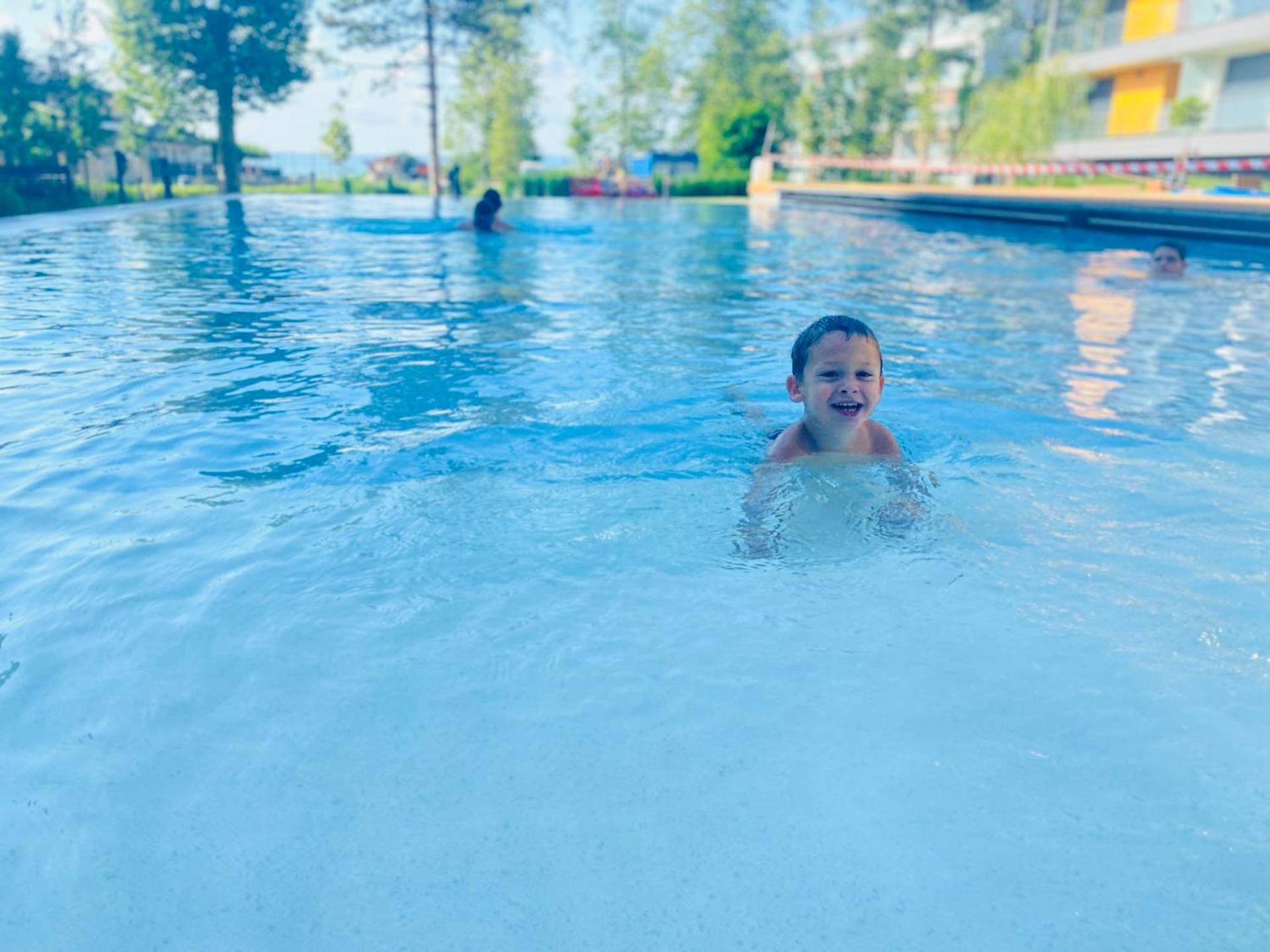 Medencés Panorámás BalAtom apartman