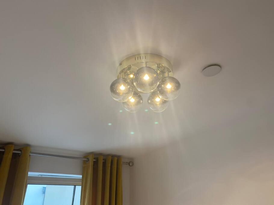 Sea view - 2 bedroom - West Pier - Brighton Beach