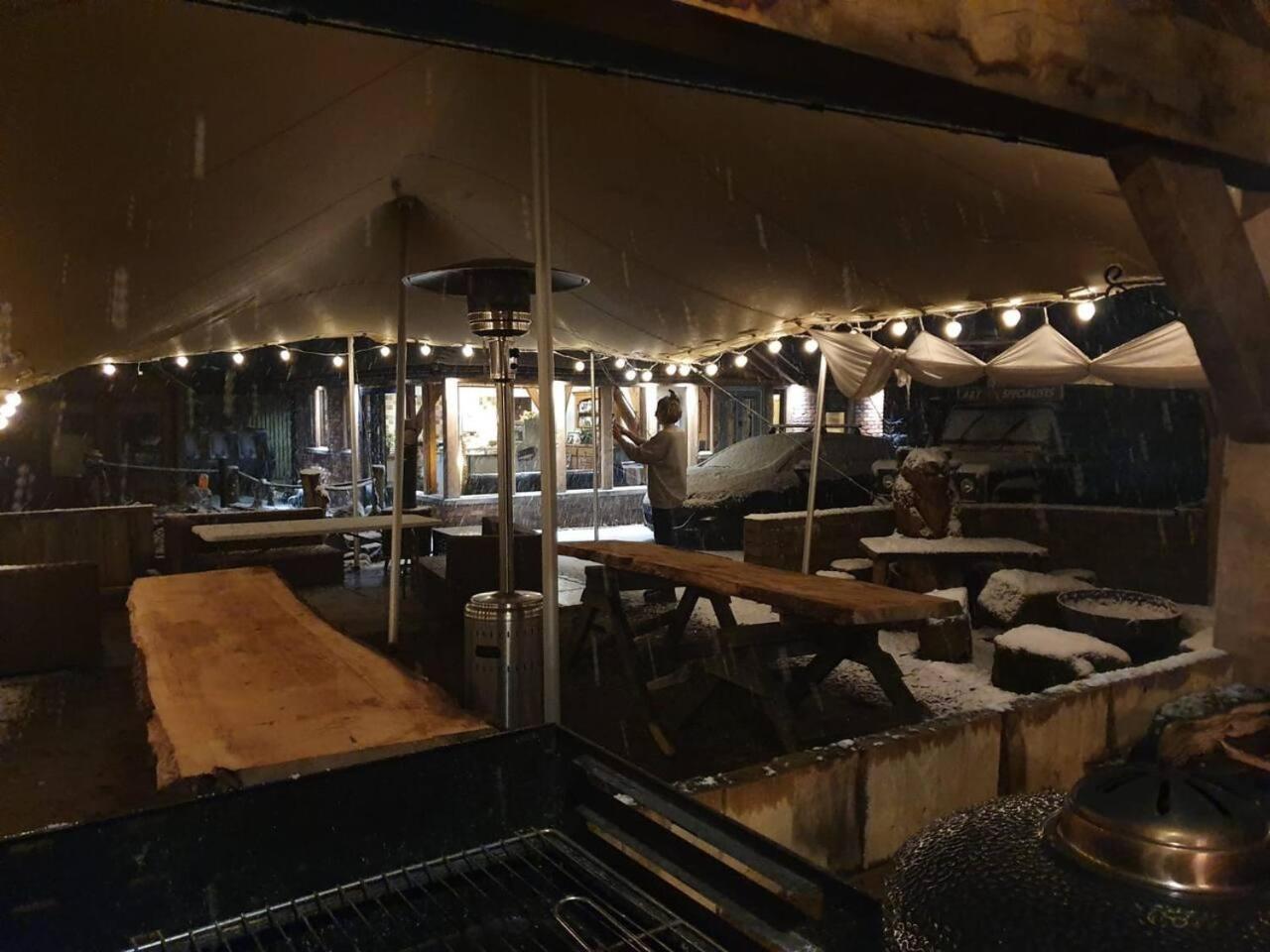 Sutton Coldfield 2-Bed Caravan Parking & Bar-B-Q