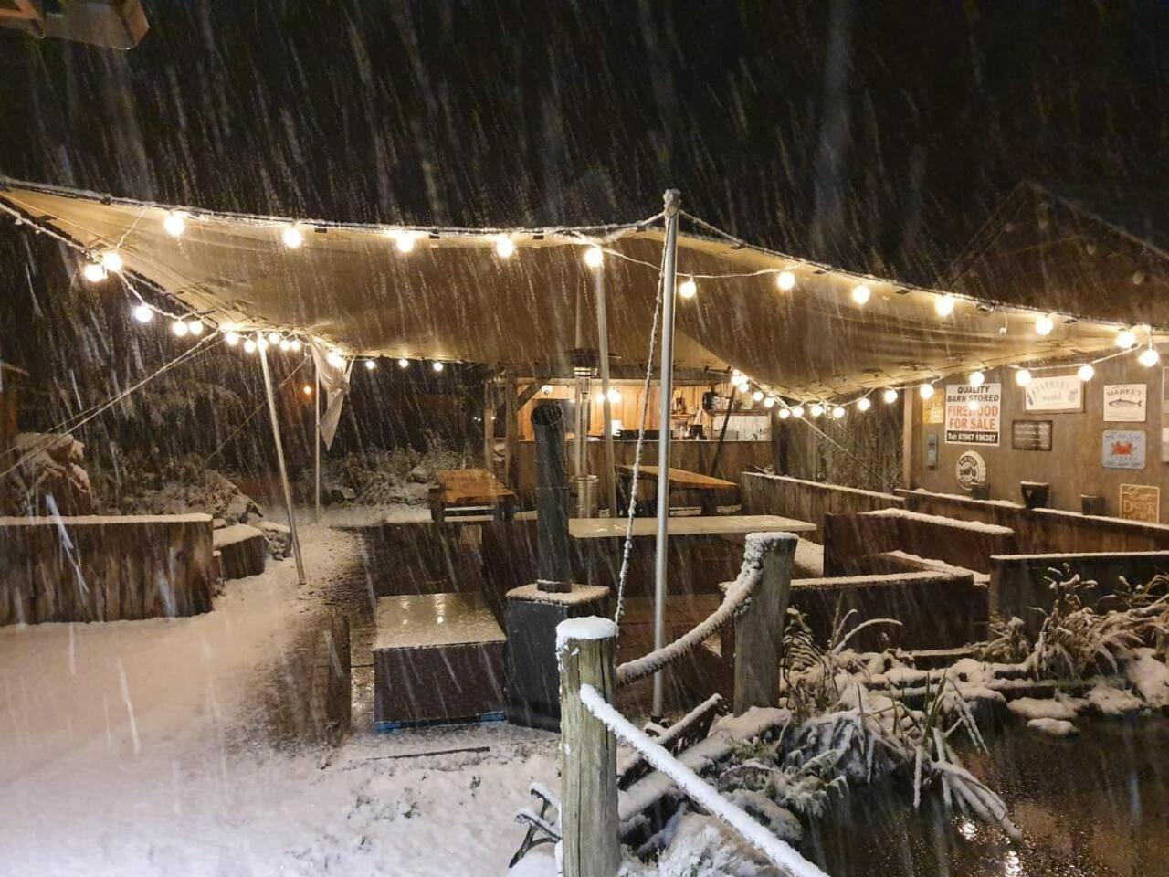 Sutton Coldfield 2-Bed Caravan Parking & Bar-B-Q