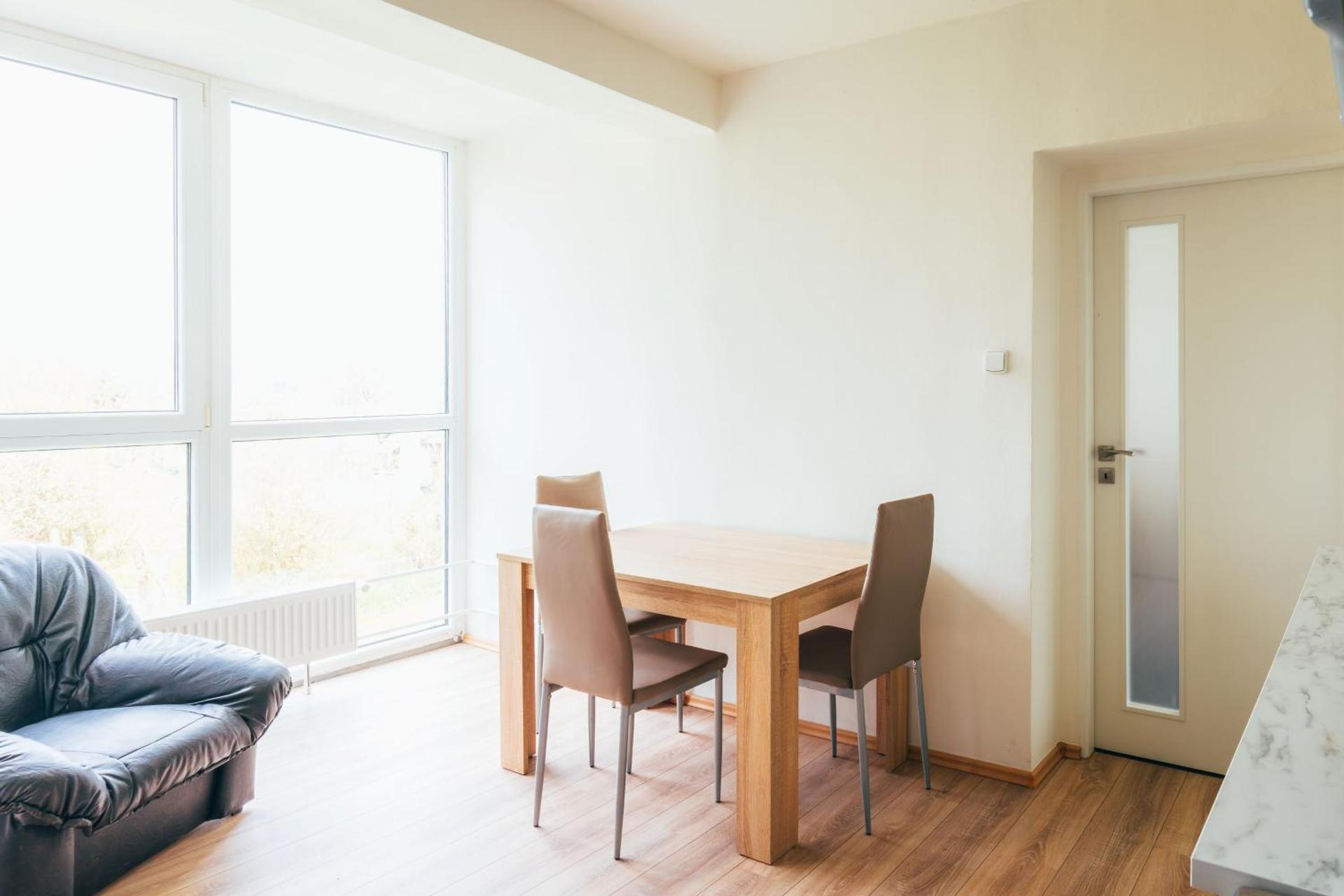 Apartment with Garden View