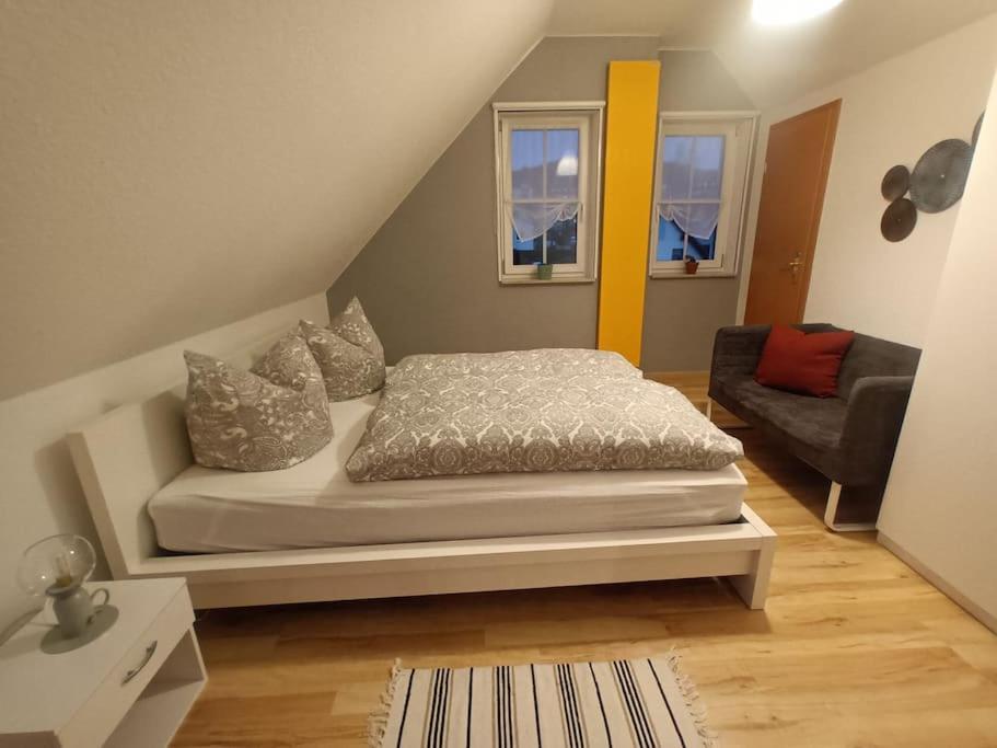 Ferienwohnung Fischer mit E-Ladestation direkt am Haus