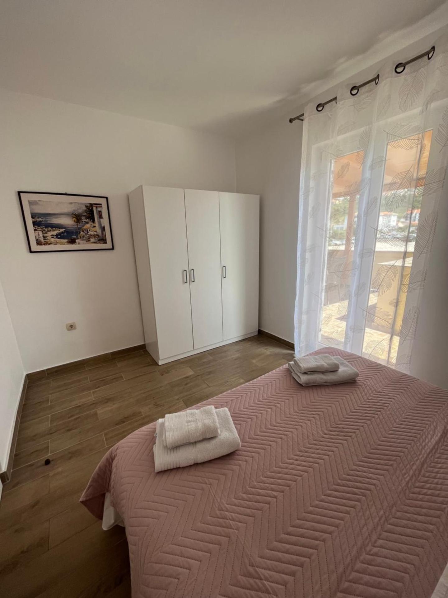 Apartments and Rooms Markovski