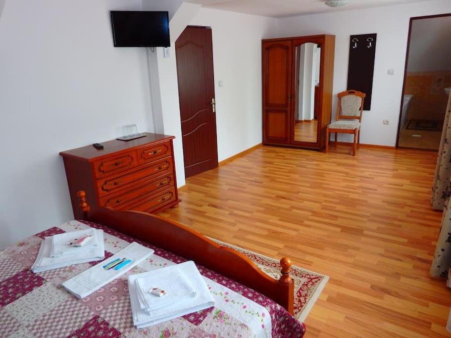 Casa BARKOV - Barcani, Covasna