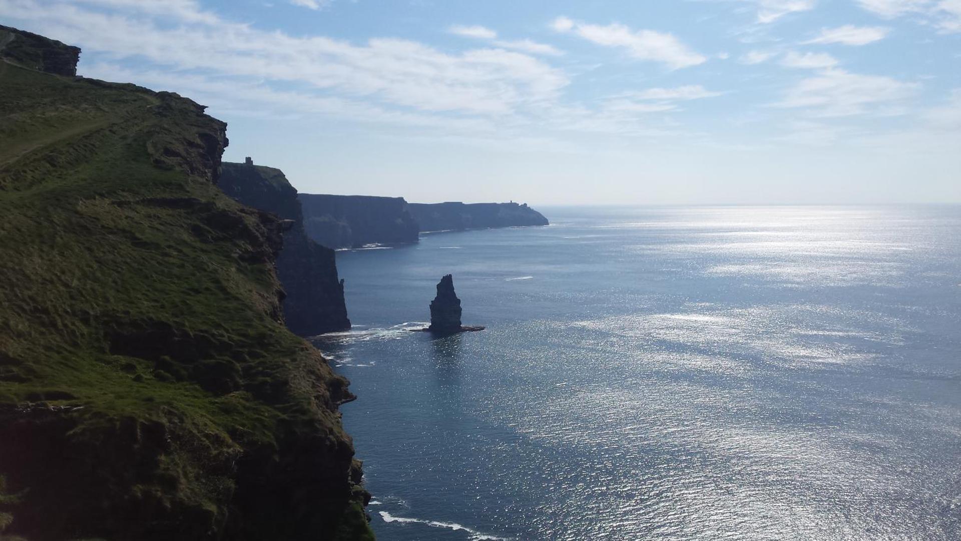 Lios na Mara Lahinch