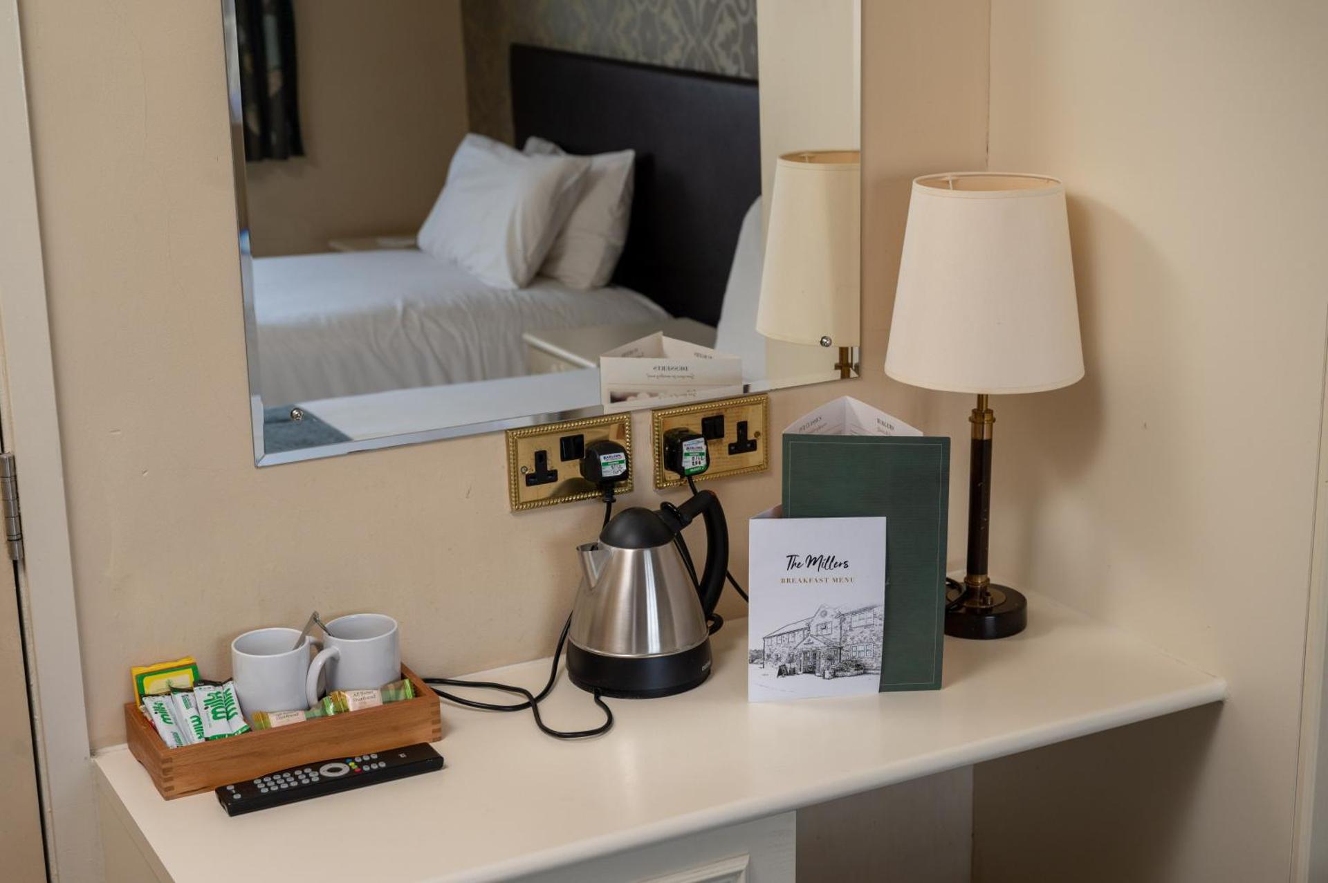 Coffee/tea facilities