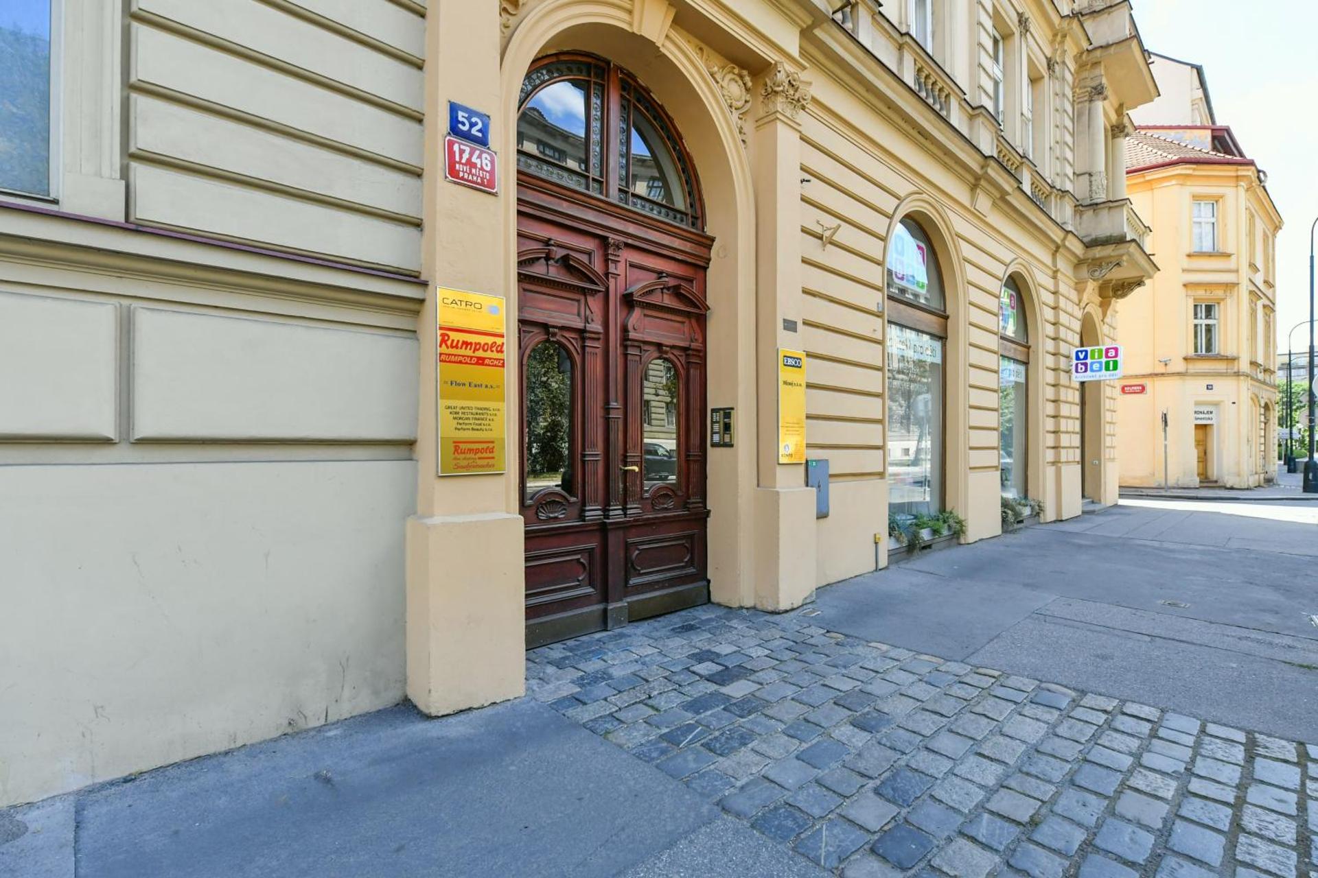 Klimentská 52 Residence