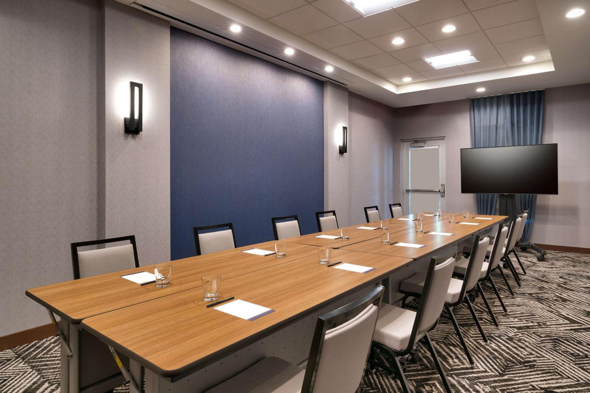 Meeting/conference room