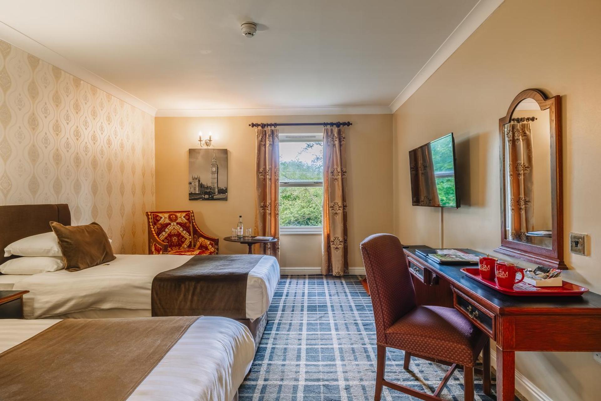 Photo of the whole room