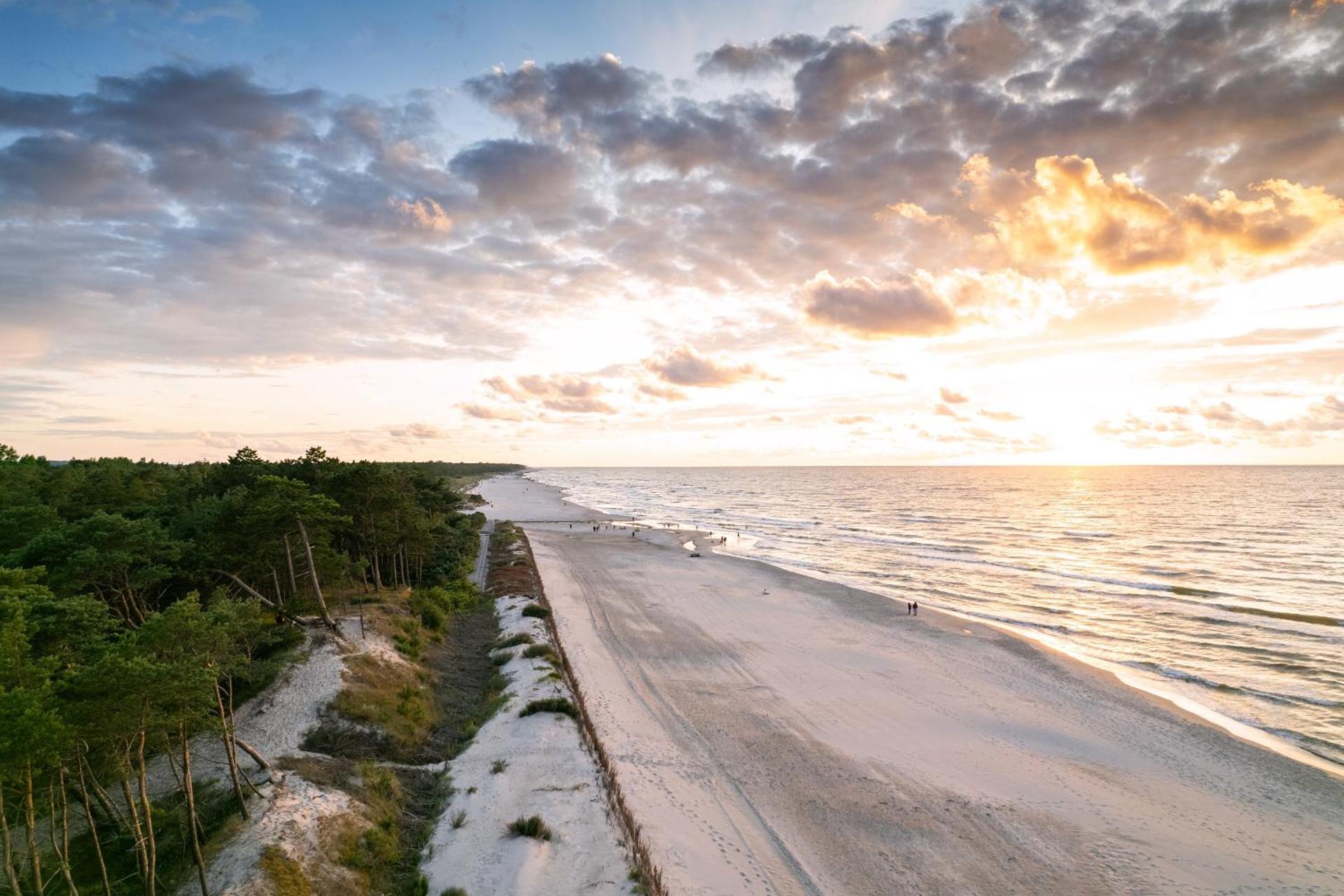 Loox Ostrovo- Boutique House-noclegi nad morzem