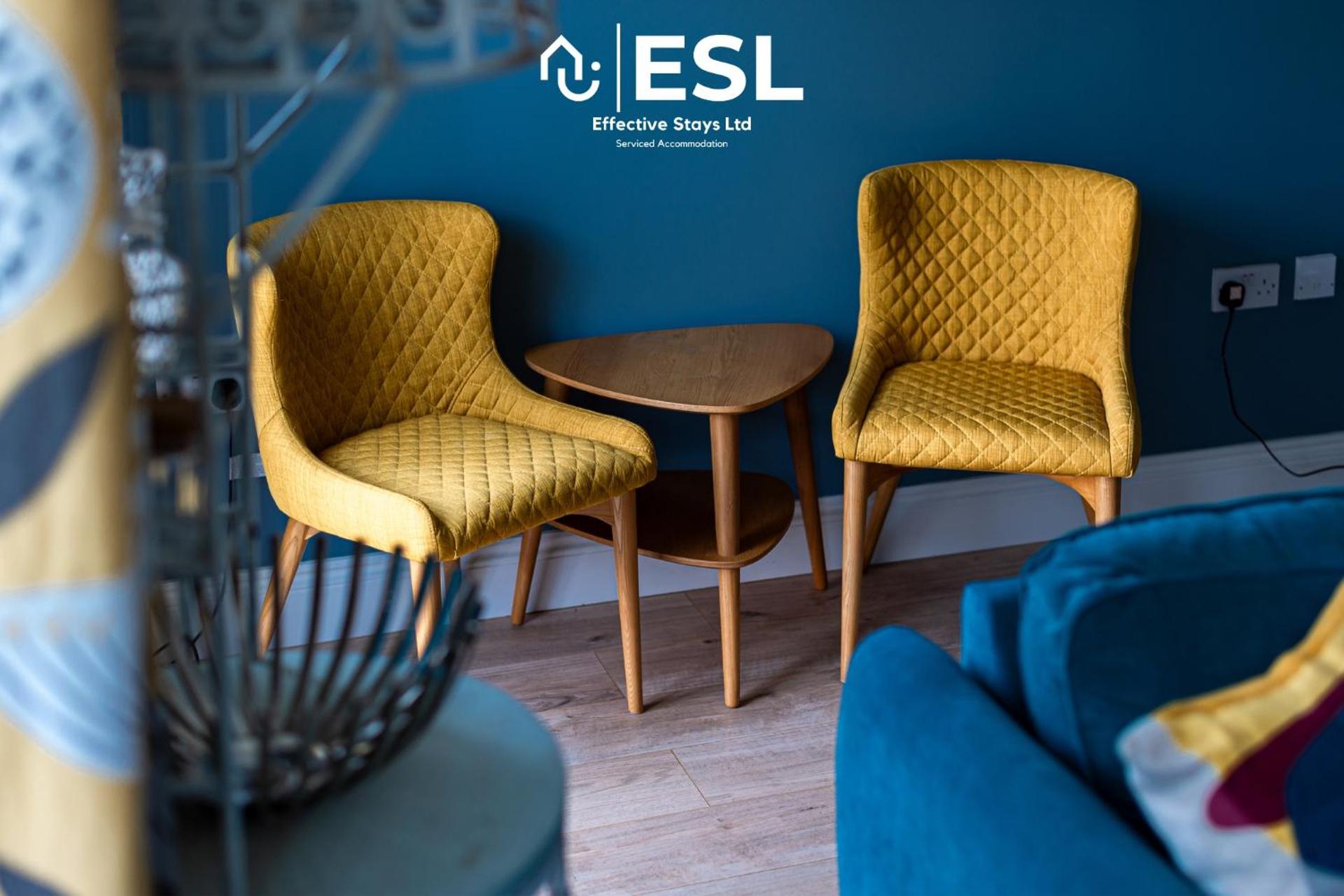 4 Bedroom Townhouse 10mins walk from Shrewsbury Town Centre with Parking