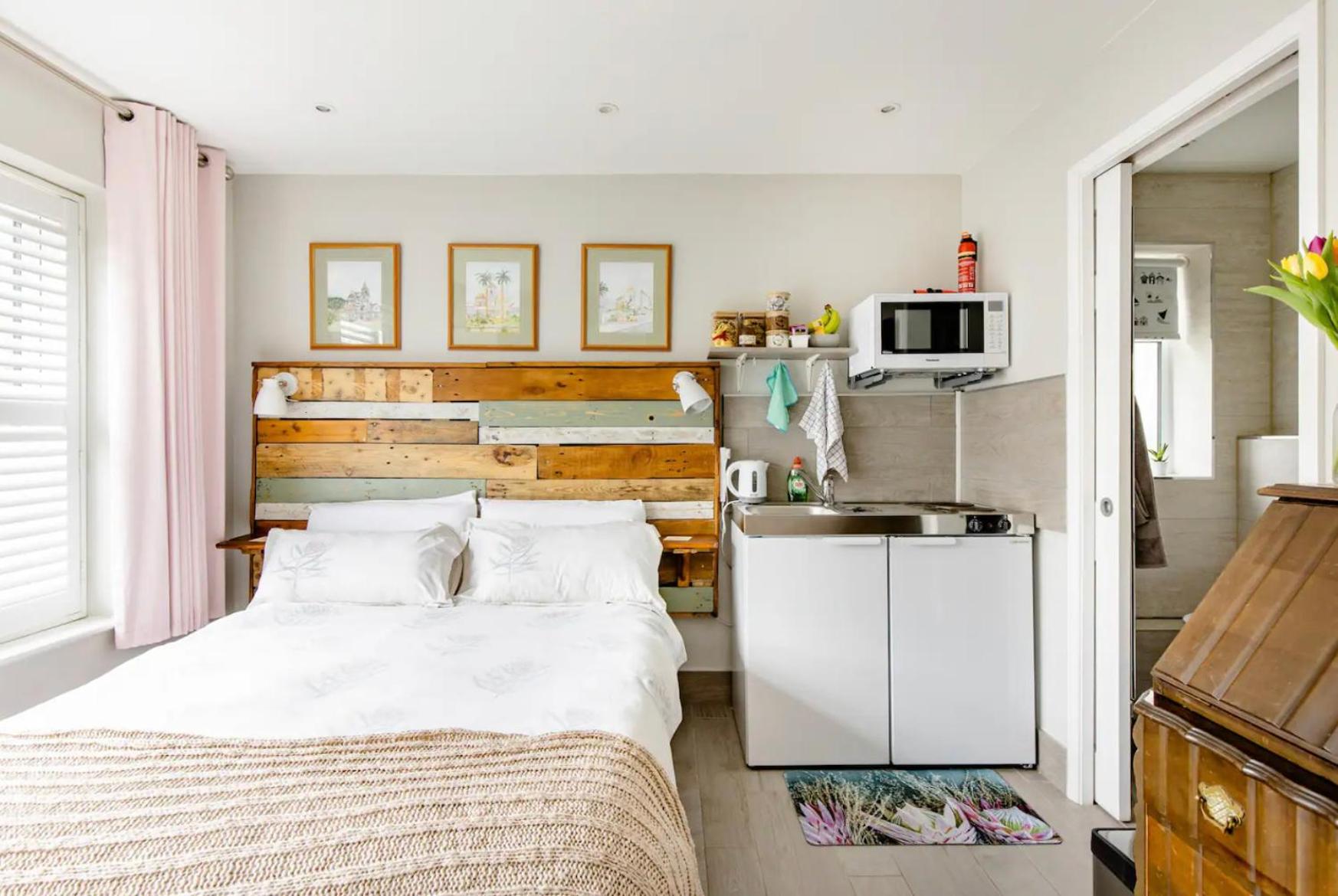 Arlington - private room and en-suite