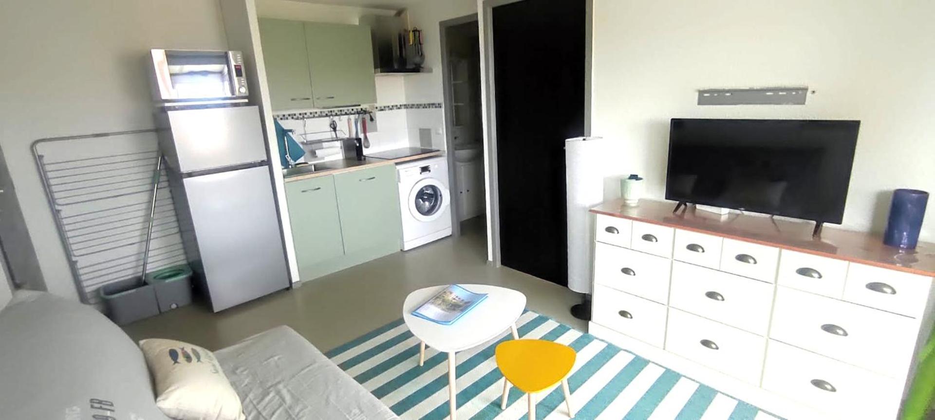 Appartement familiale 4 pers, véranda proche plage