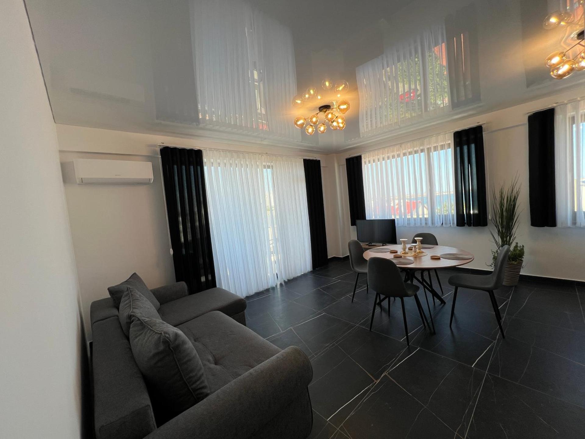 Apartaments PopDan Residence by the Sea