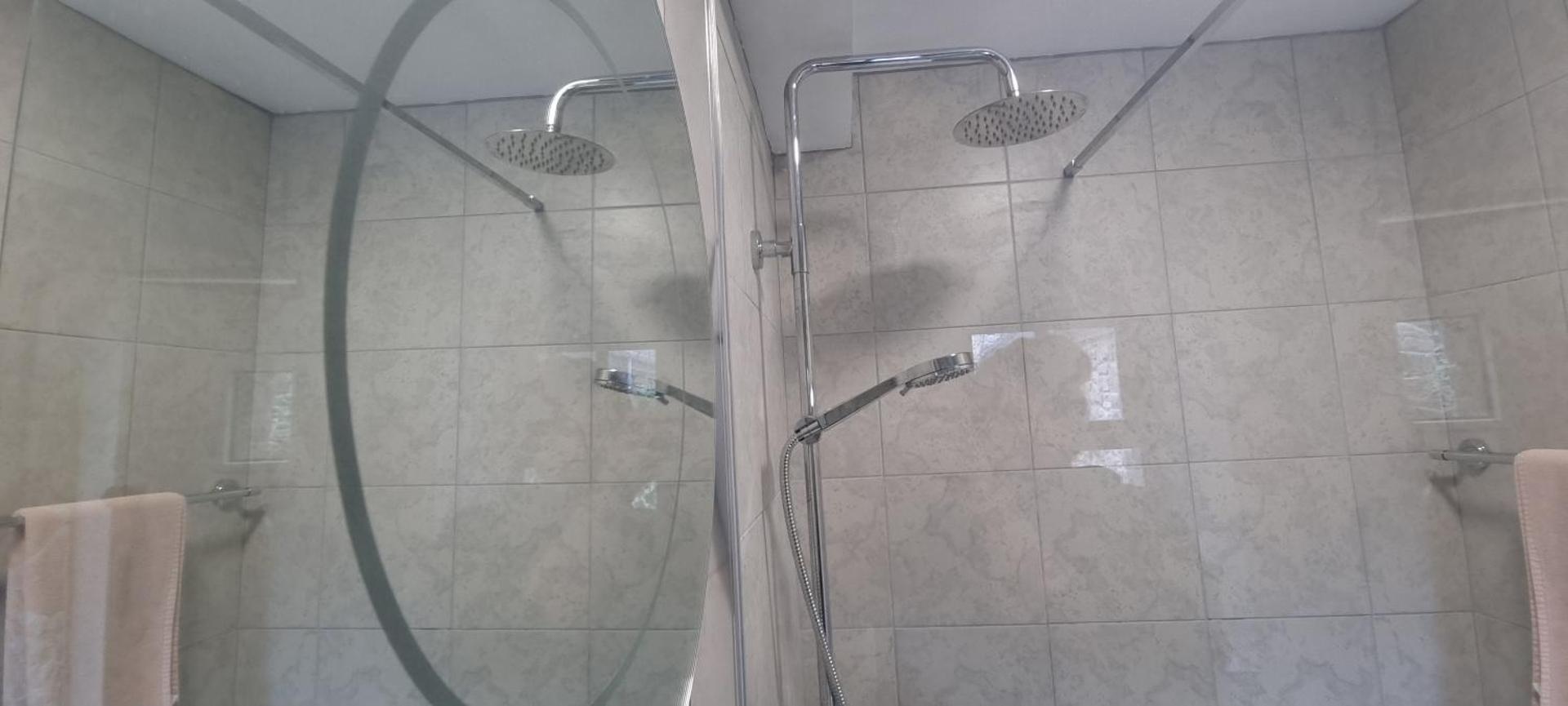 Frontview Cottage - Sleeps 6