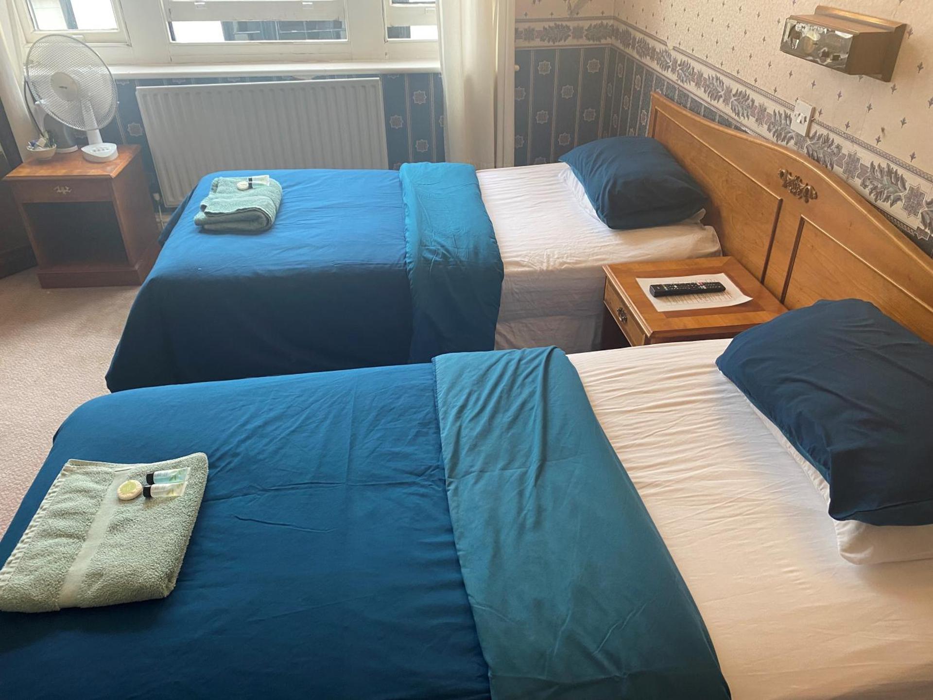 The Royal Victoria & Bull Hotel