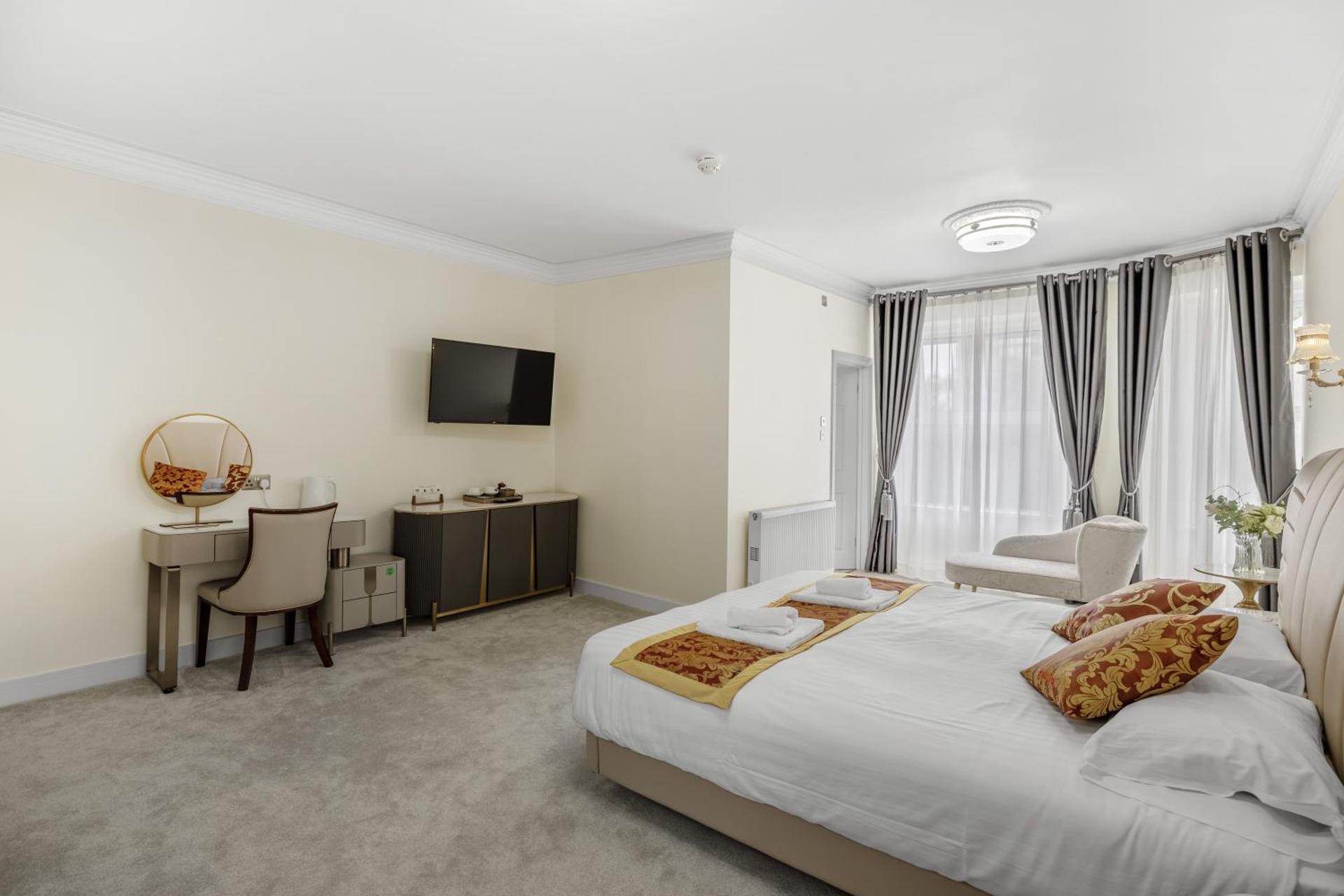 Photo of the whole room